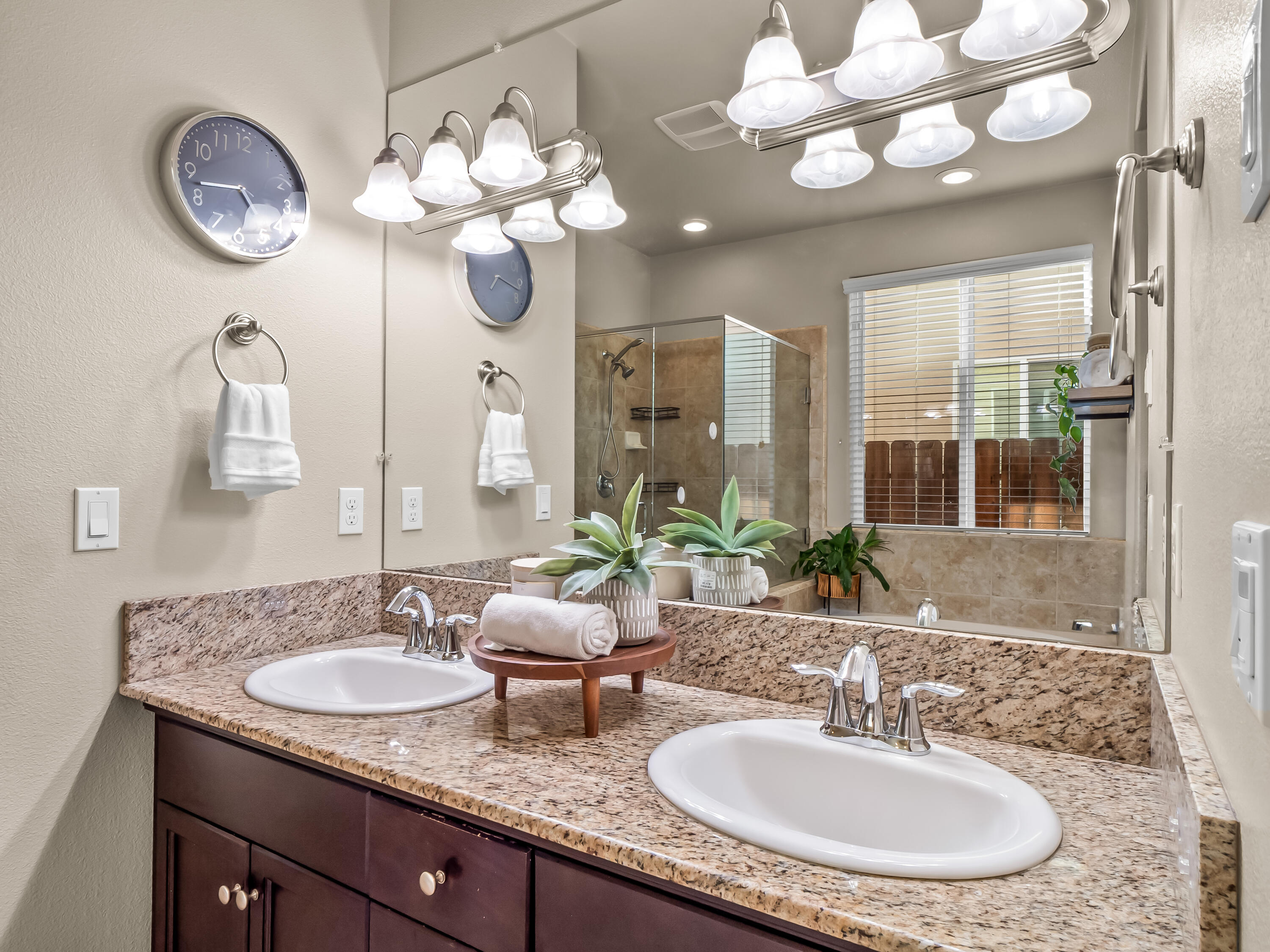 3435 Del Dios Ave, Clovis, CA 93619