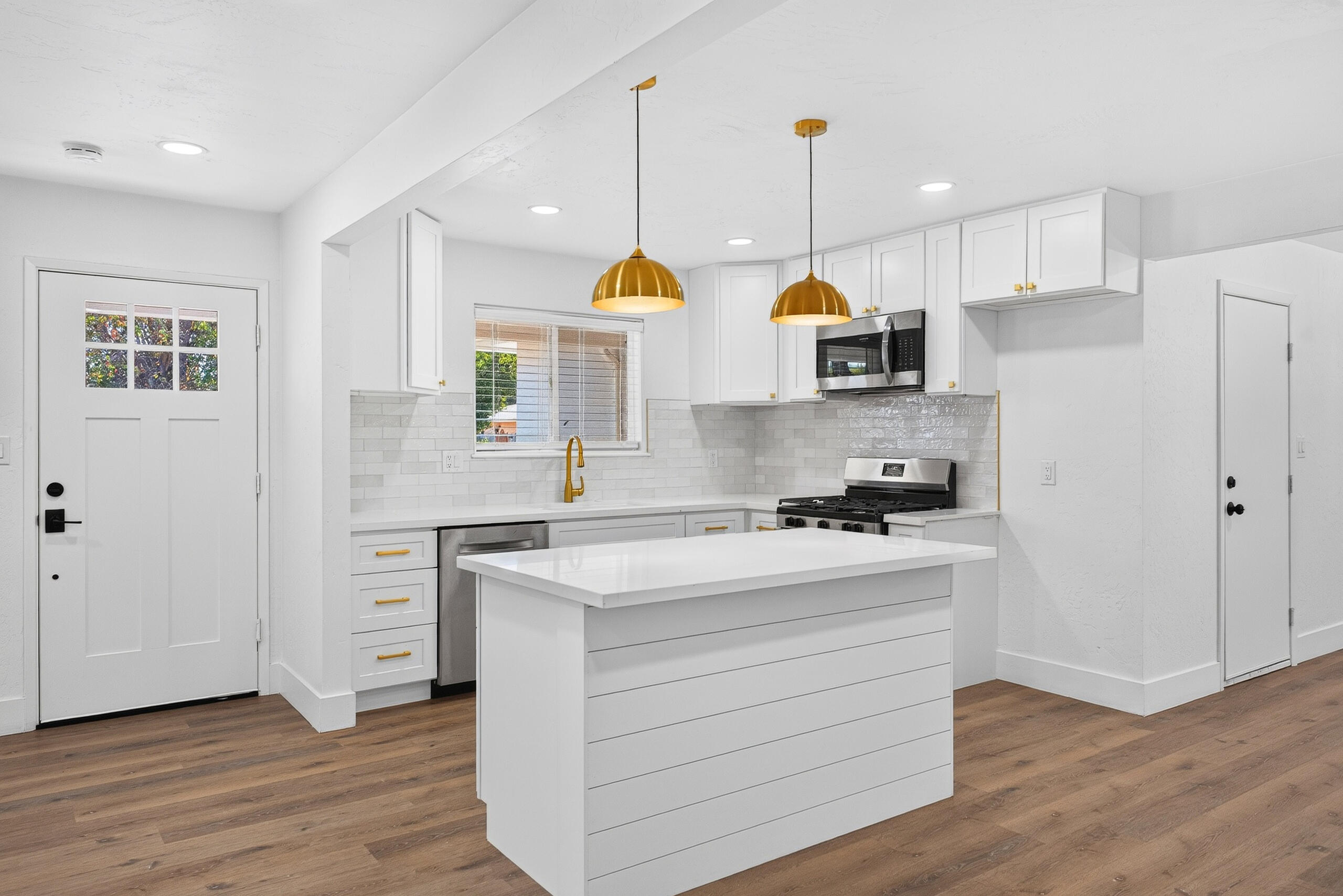 334 E Encore Dr, Hanford, CA 93230