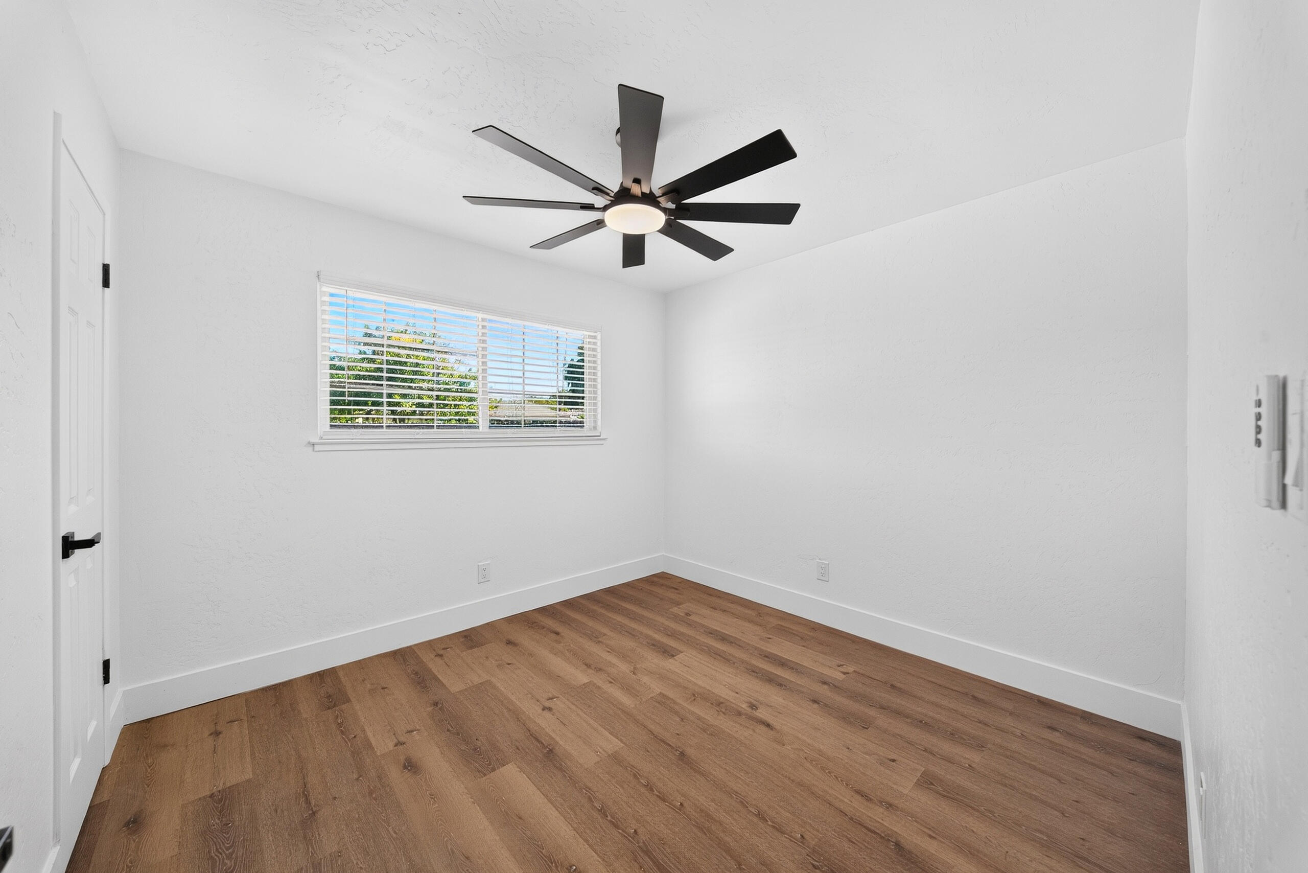 334 E Encore Dr, Hanford, CA 93230