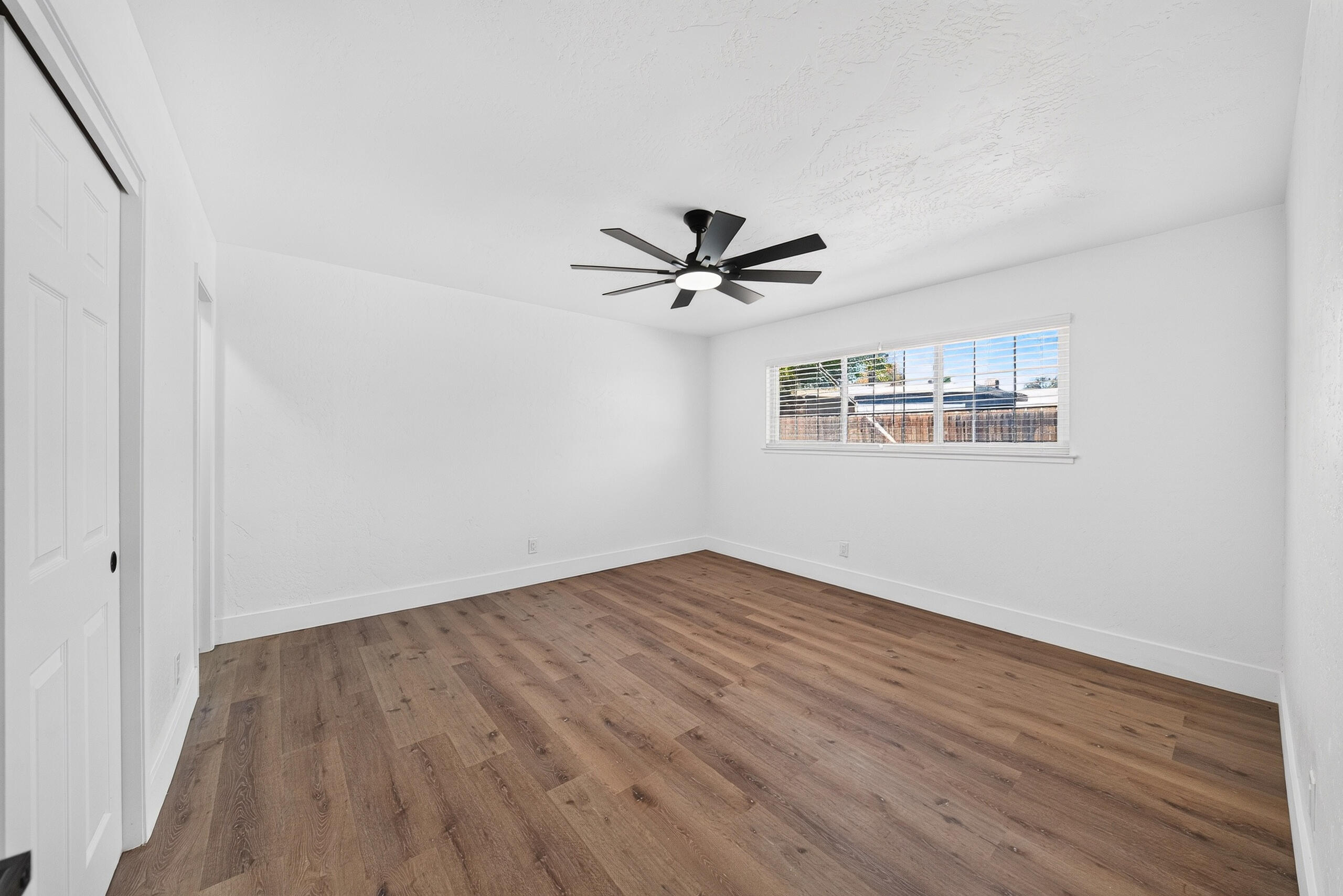 334 E Encore Dr, Hanford, CA 93230