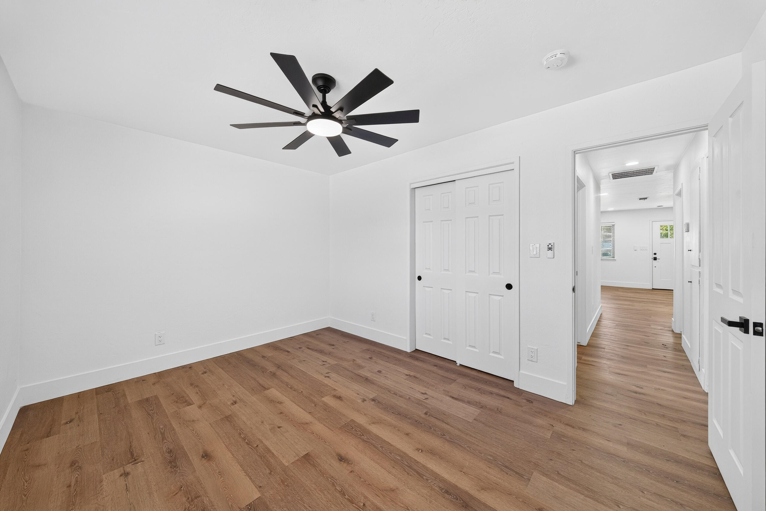 334 E Encore Dr, Hanford, CA 93230