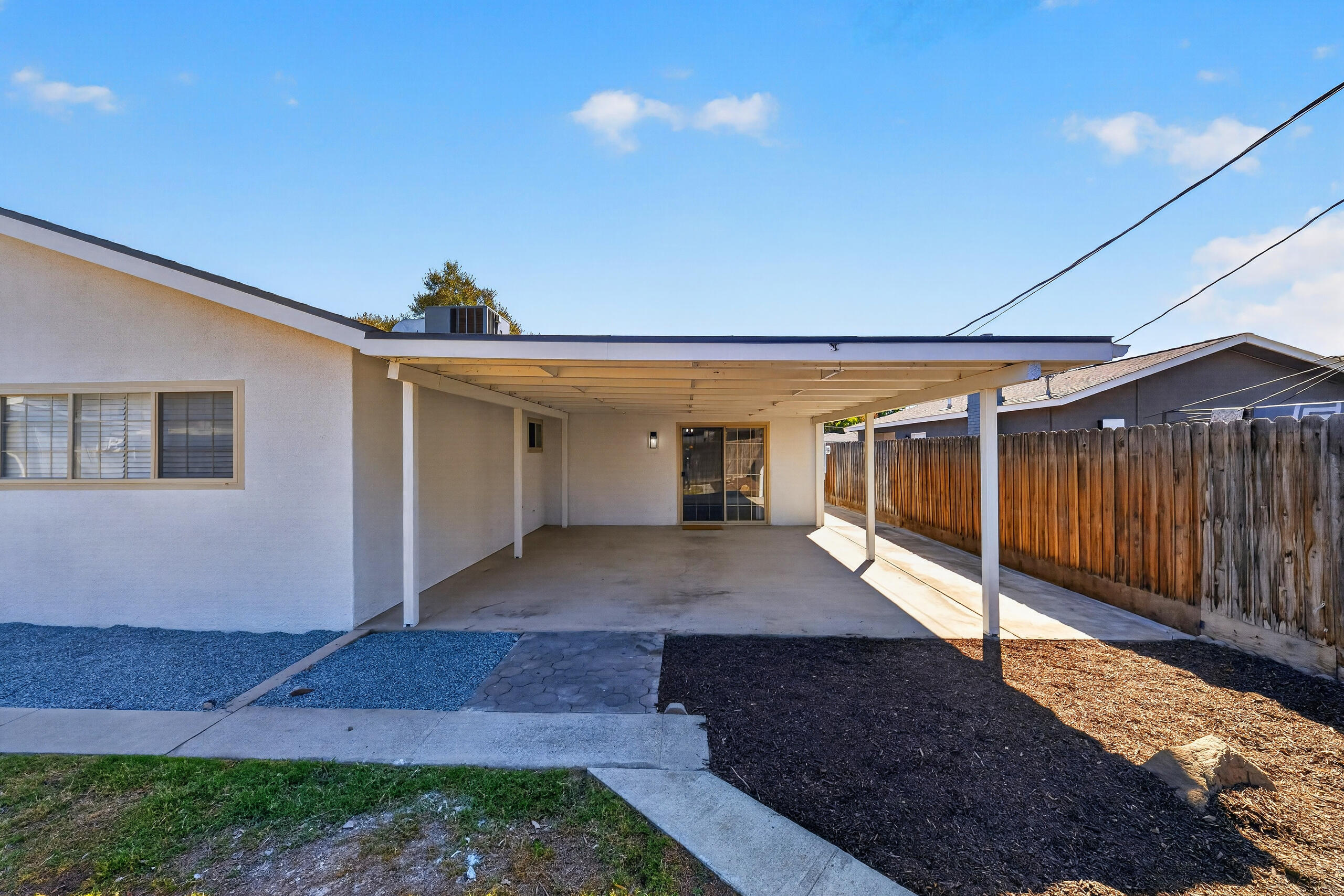 334 E Encore Dr, Hanford, CA 93230