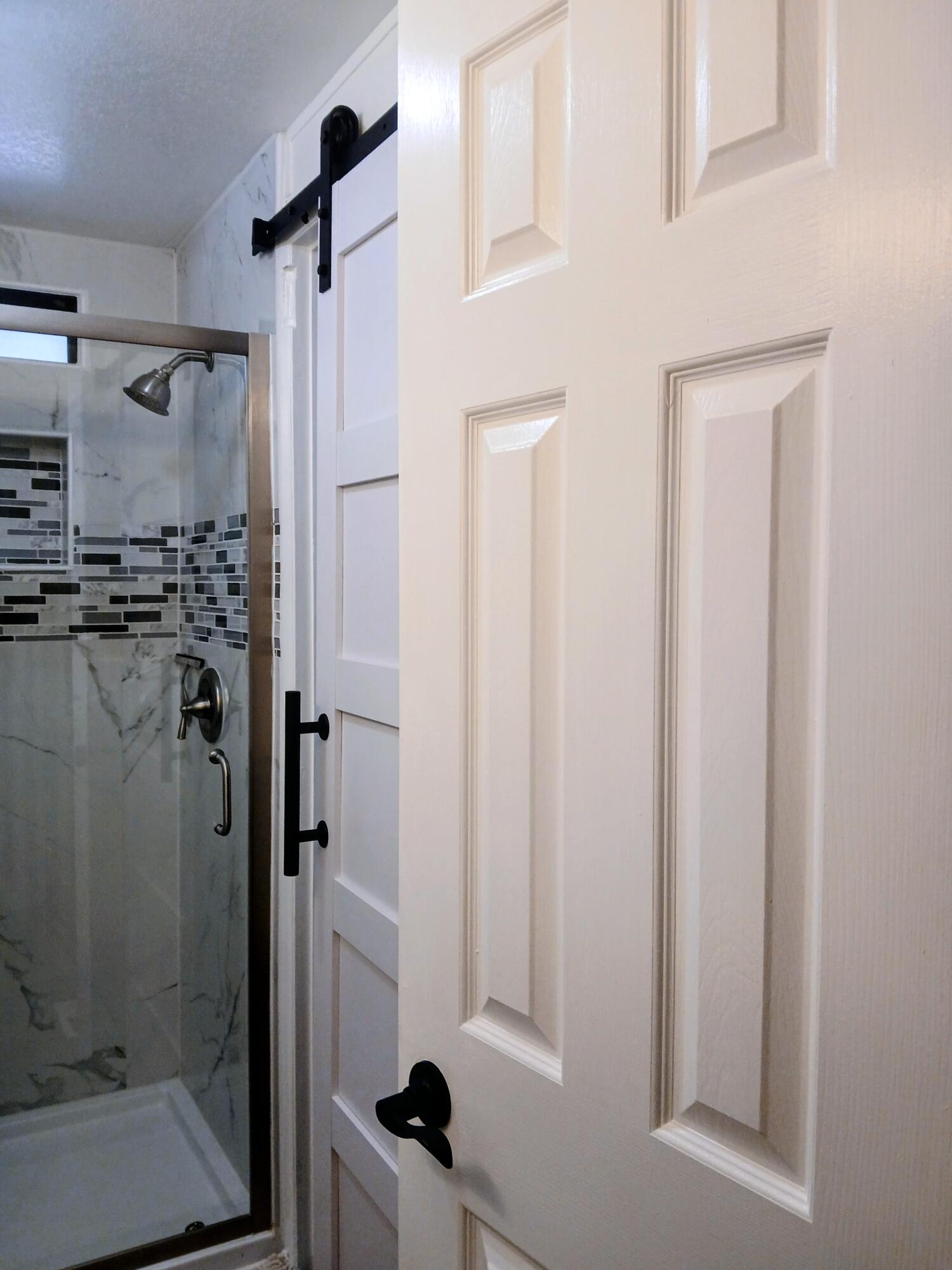 2459 N Oaks St #10, Tulare, CA 93274