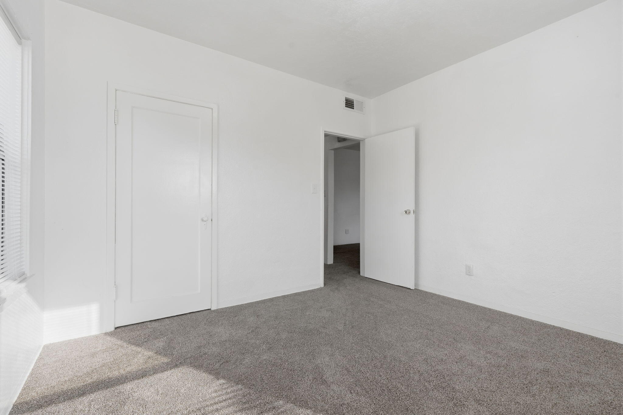 78 N Olive Terrace St, Porterville, CA 93257