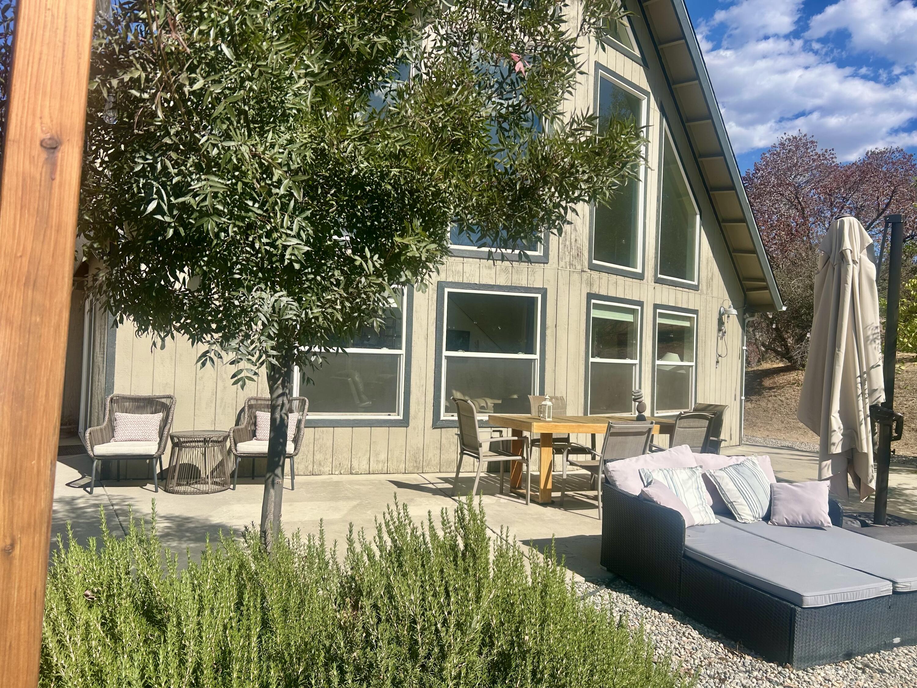 147 Rabbit Foot Trl, California Hot Springs, CA 93207