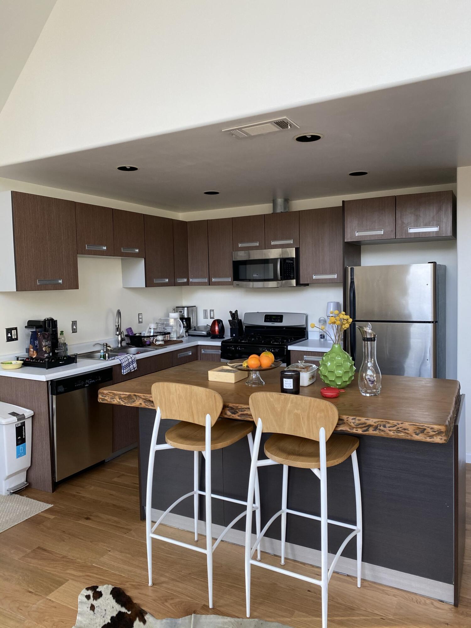 147 Rabbit Foot Trl, California Hot Springs, CA 93207