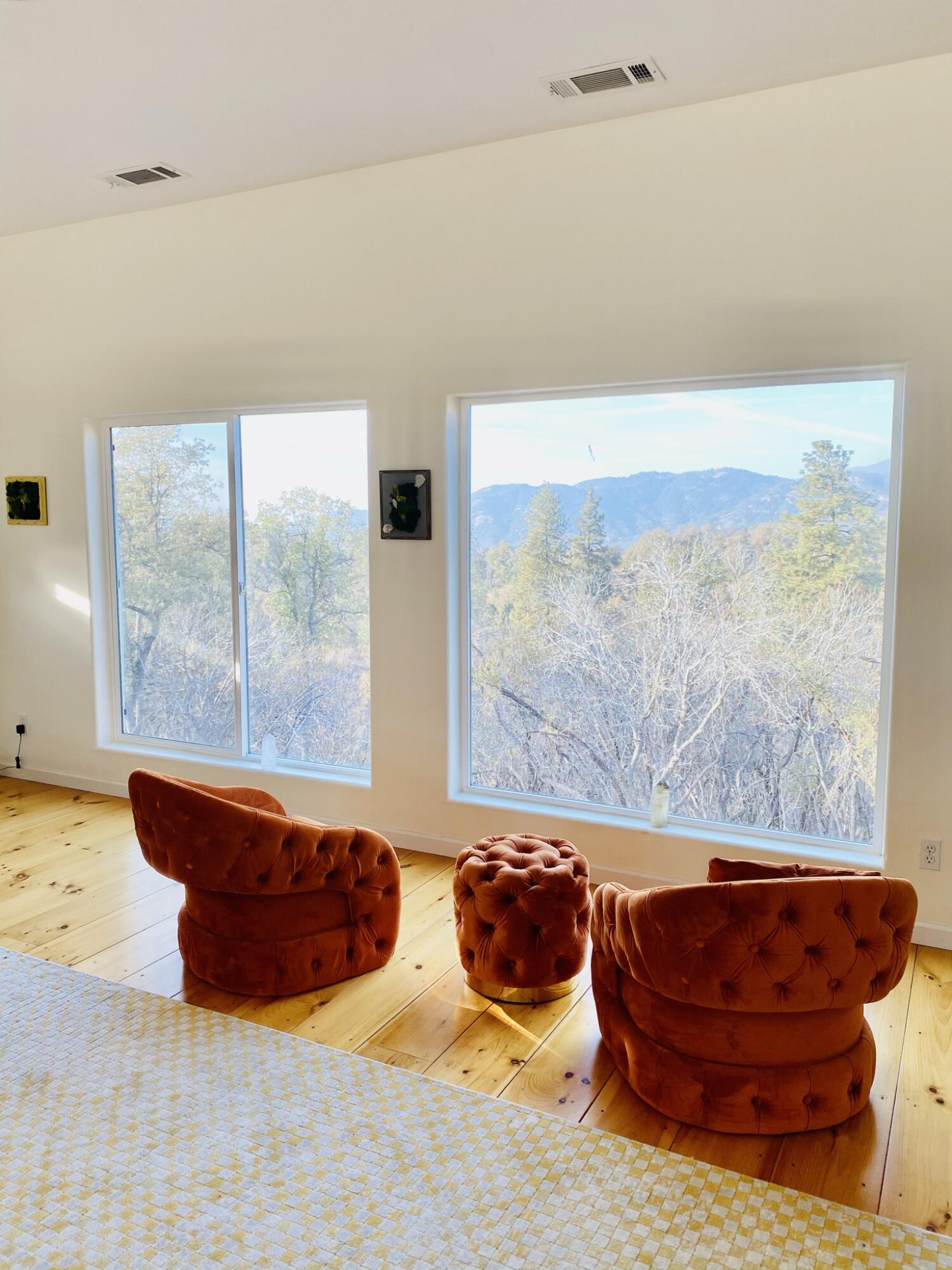 147 Rabbit Foot Trl, California Hot Springs, CA 93207
