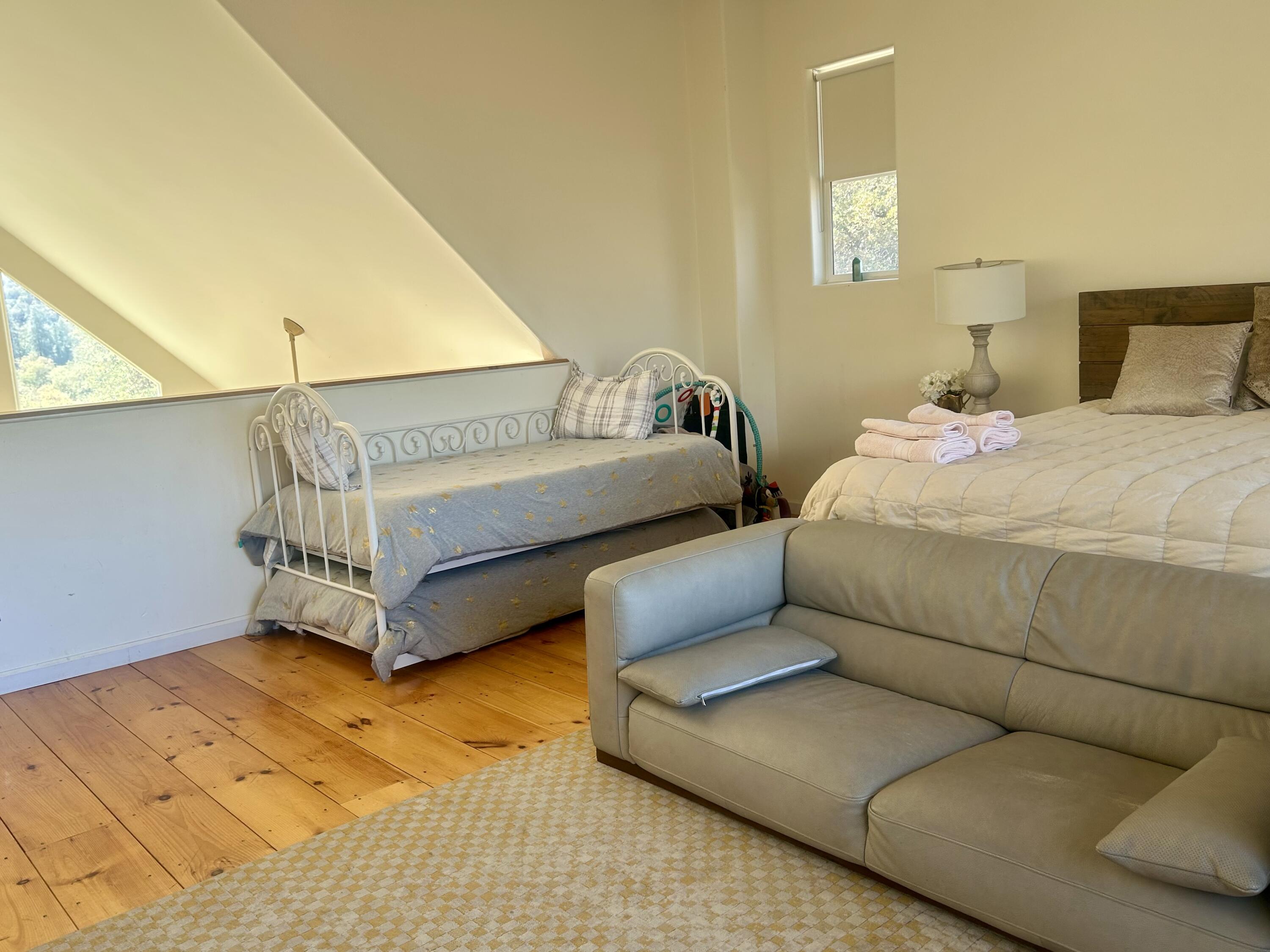 147 Rabbit Foot Trl, California Hot Springs, CA 93207