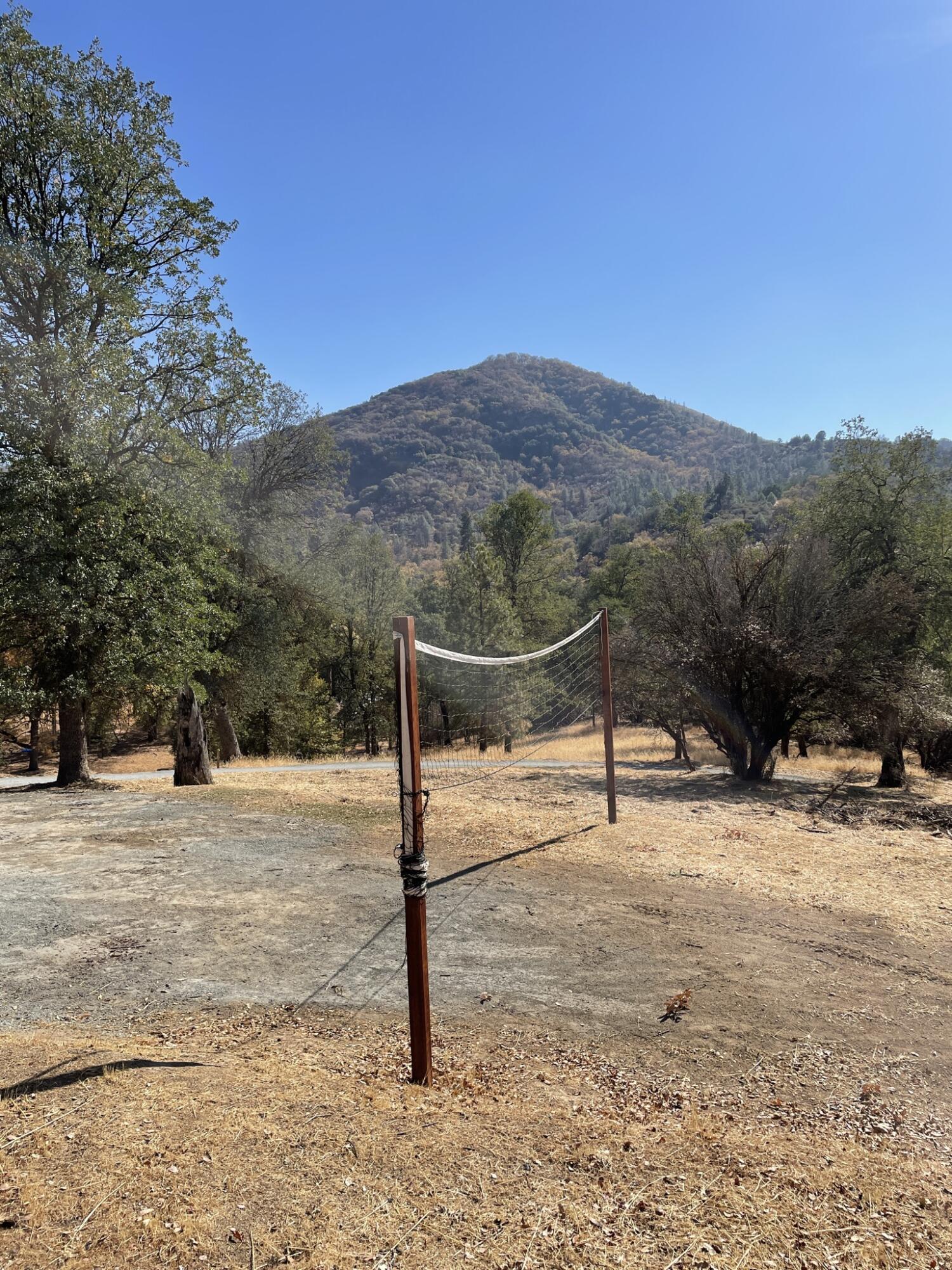 147 Rabbit Foot Trl, California Hot Springs, CA 93207