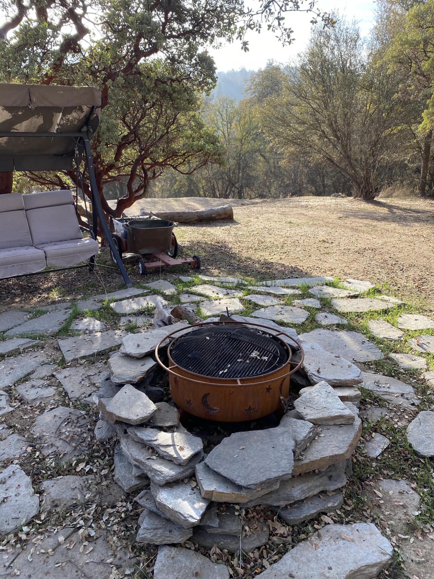 147 Rabbit Foot Trl, California Hot Springs, CA 93207