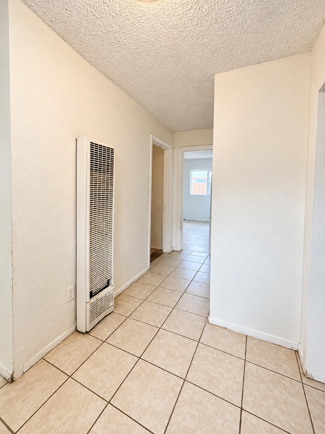 807 Castaic Ave, Bakersfield, CA 93308