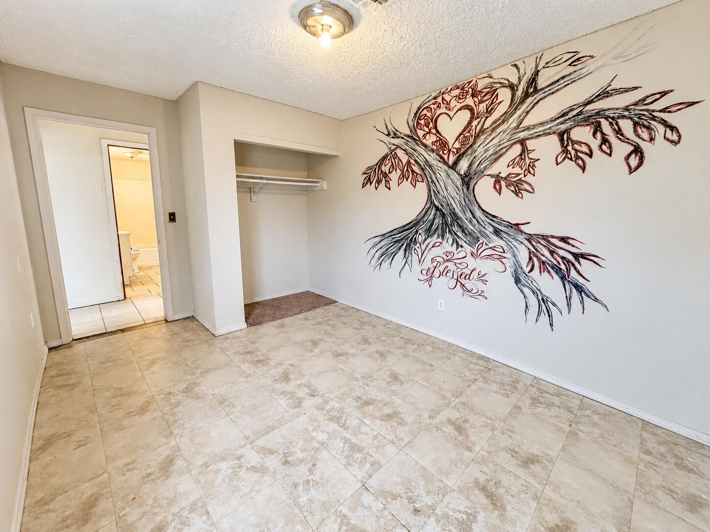807 Castaic Ave, Bakersfield, CA 93308