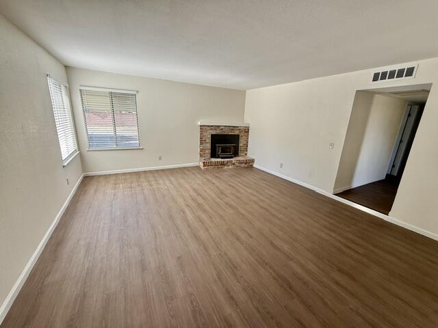 201 N Bollinger St, Visalia, CA 93291