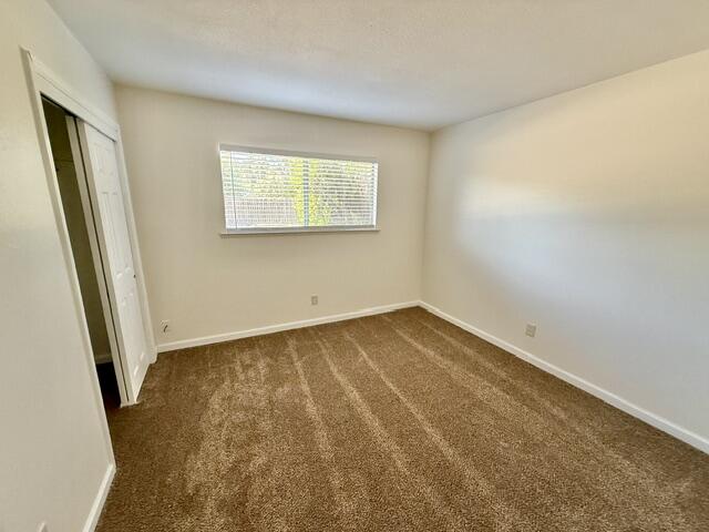 201 N Bollinger St, Visalia, CA 93291