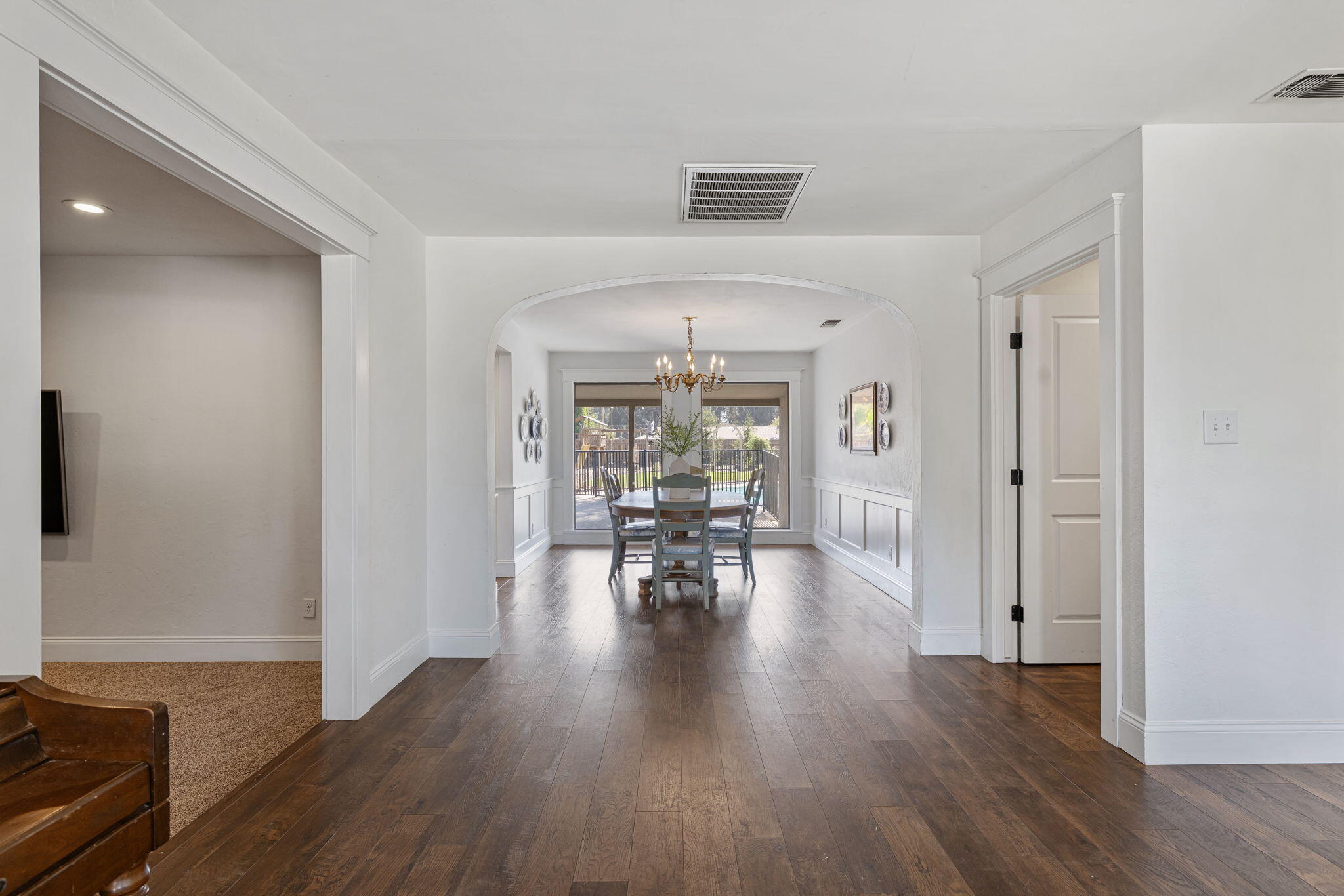 14893 Lipson Ave, Visalia, CA 93292