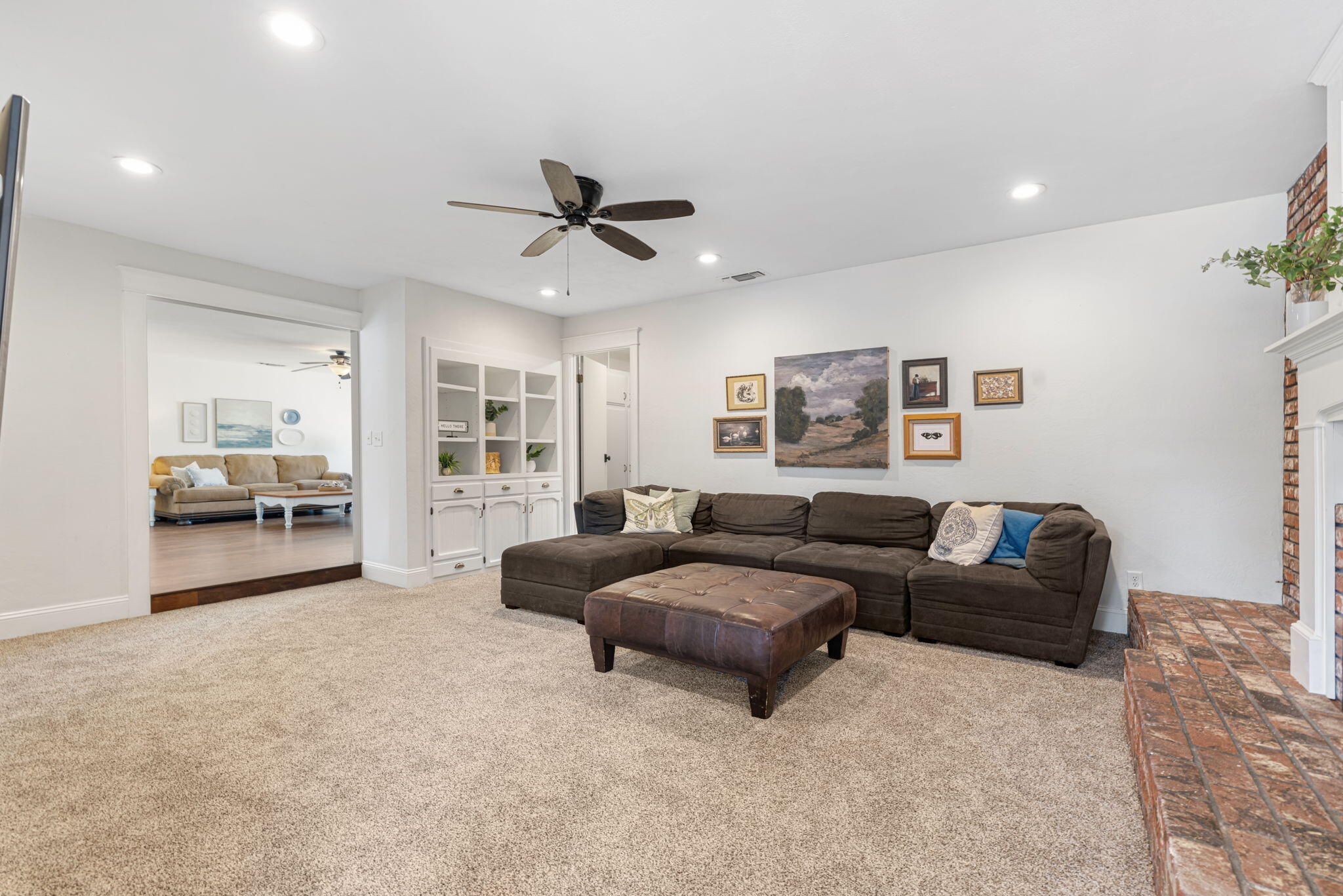 14893 Lipson Ave, Visalia, CA 93292