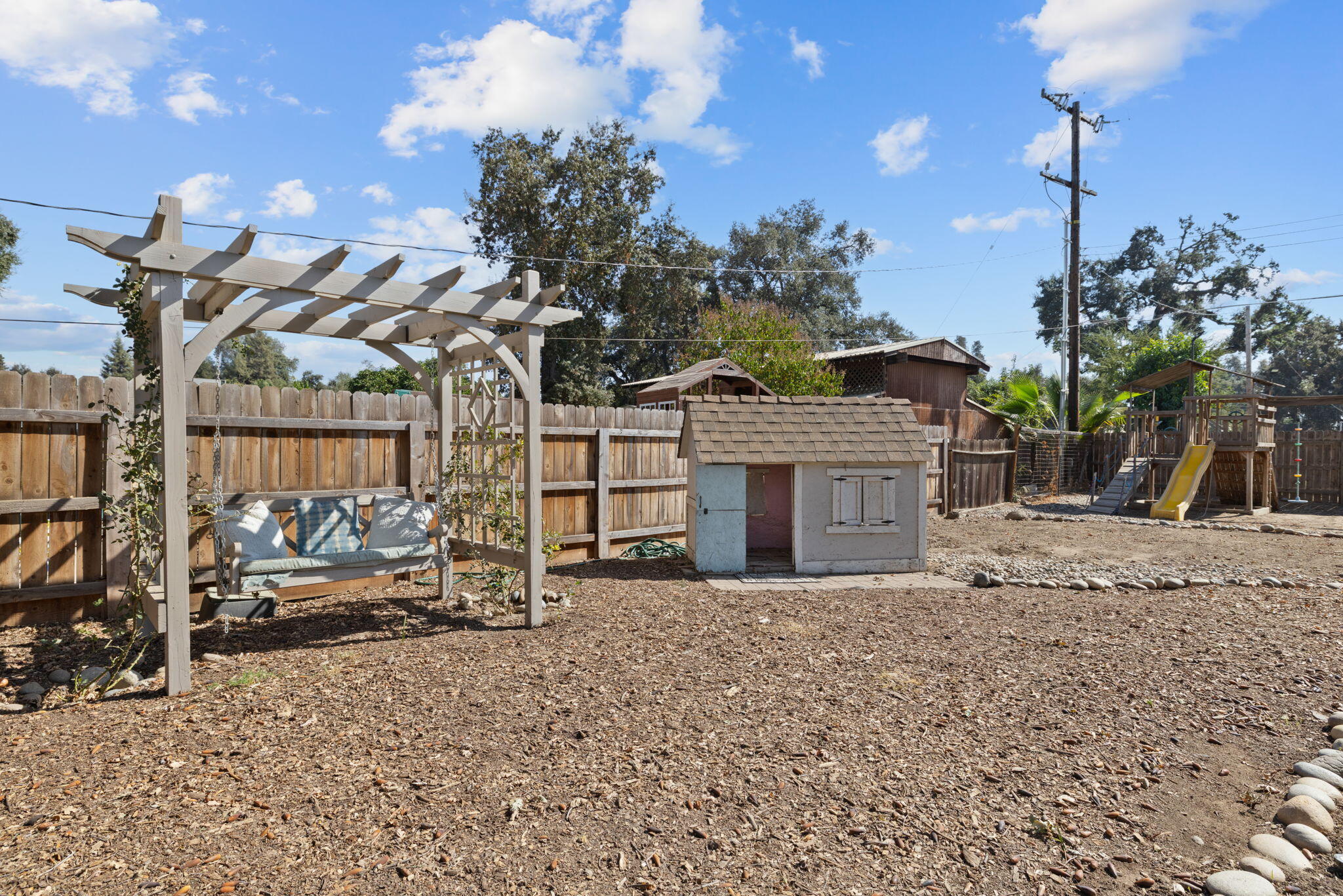 14893 Lipson Ave, Visalia, CA 93292
