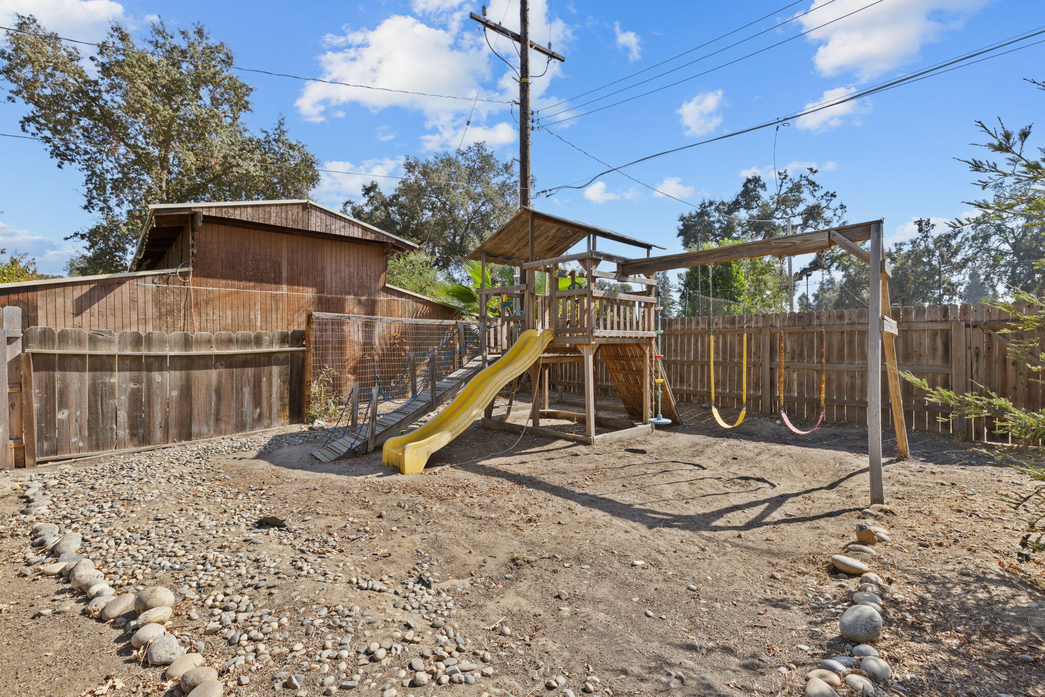 14893 Lipson Ave, Visalia, CA 93292