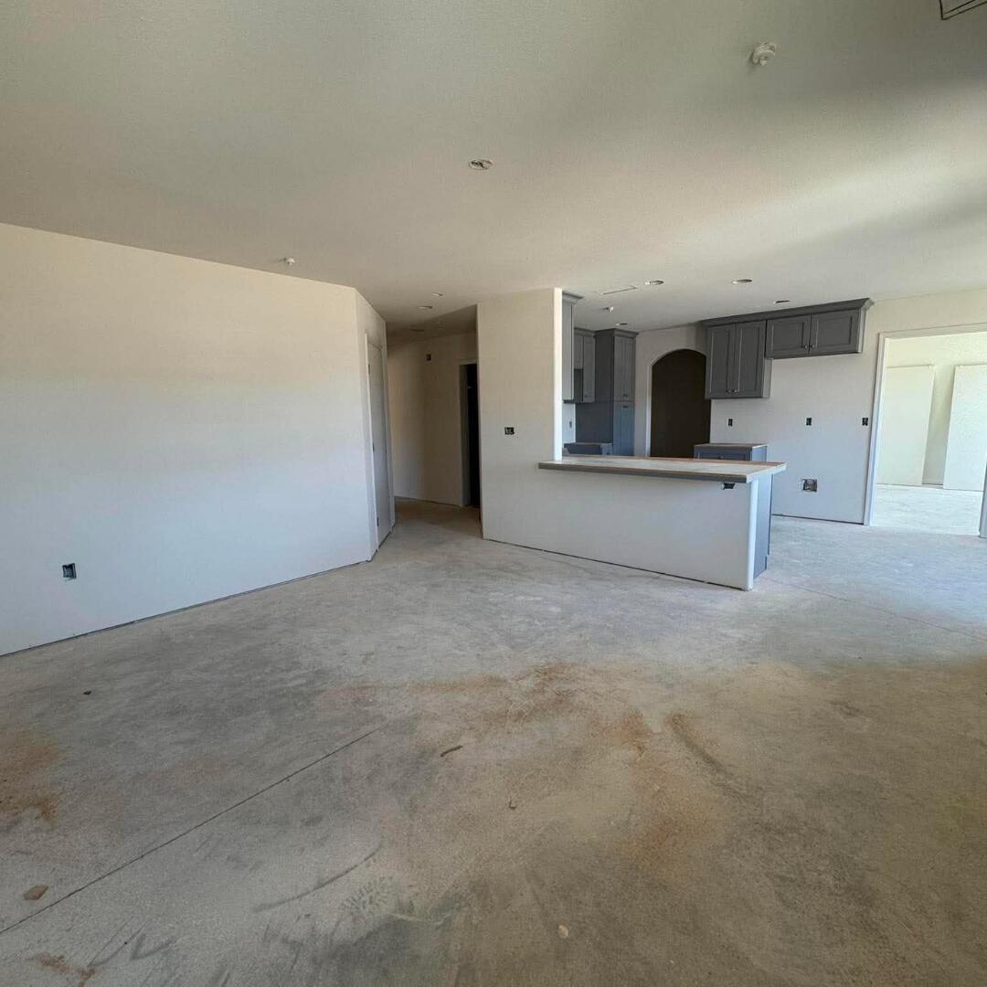 30604 Bellwood Rd, Visalia, CA 93291