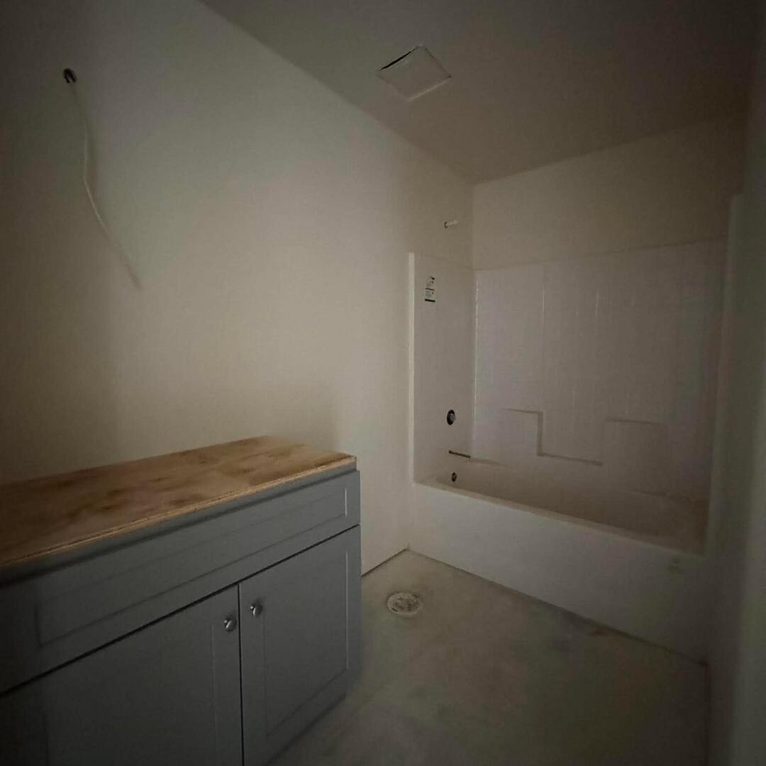 30604 Bellwood Rd, Visalia, CA 93291