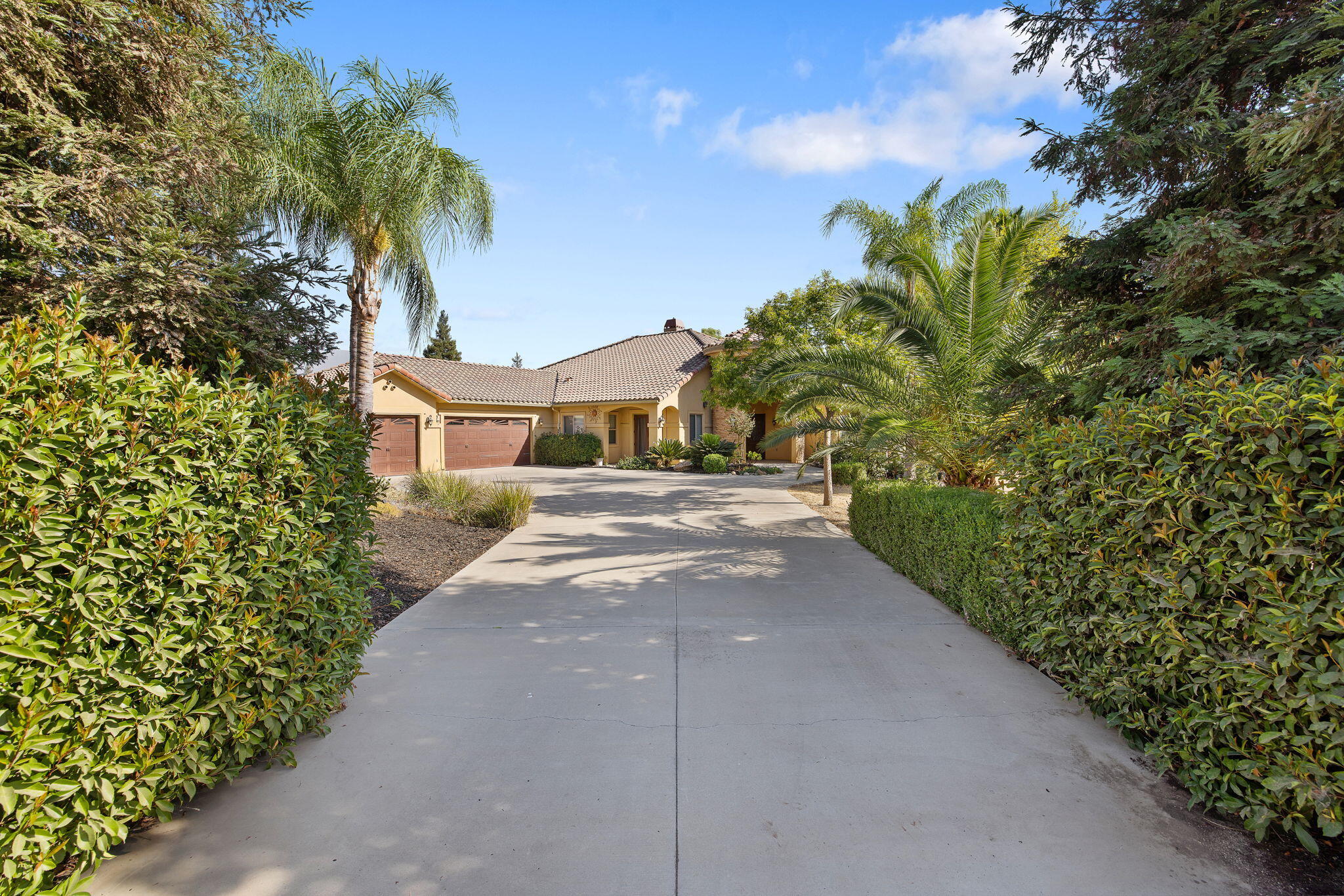 17616 Meagan Ct, Springville, CA 93265