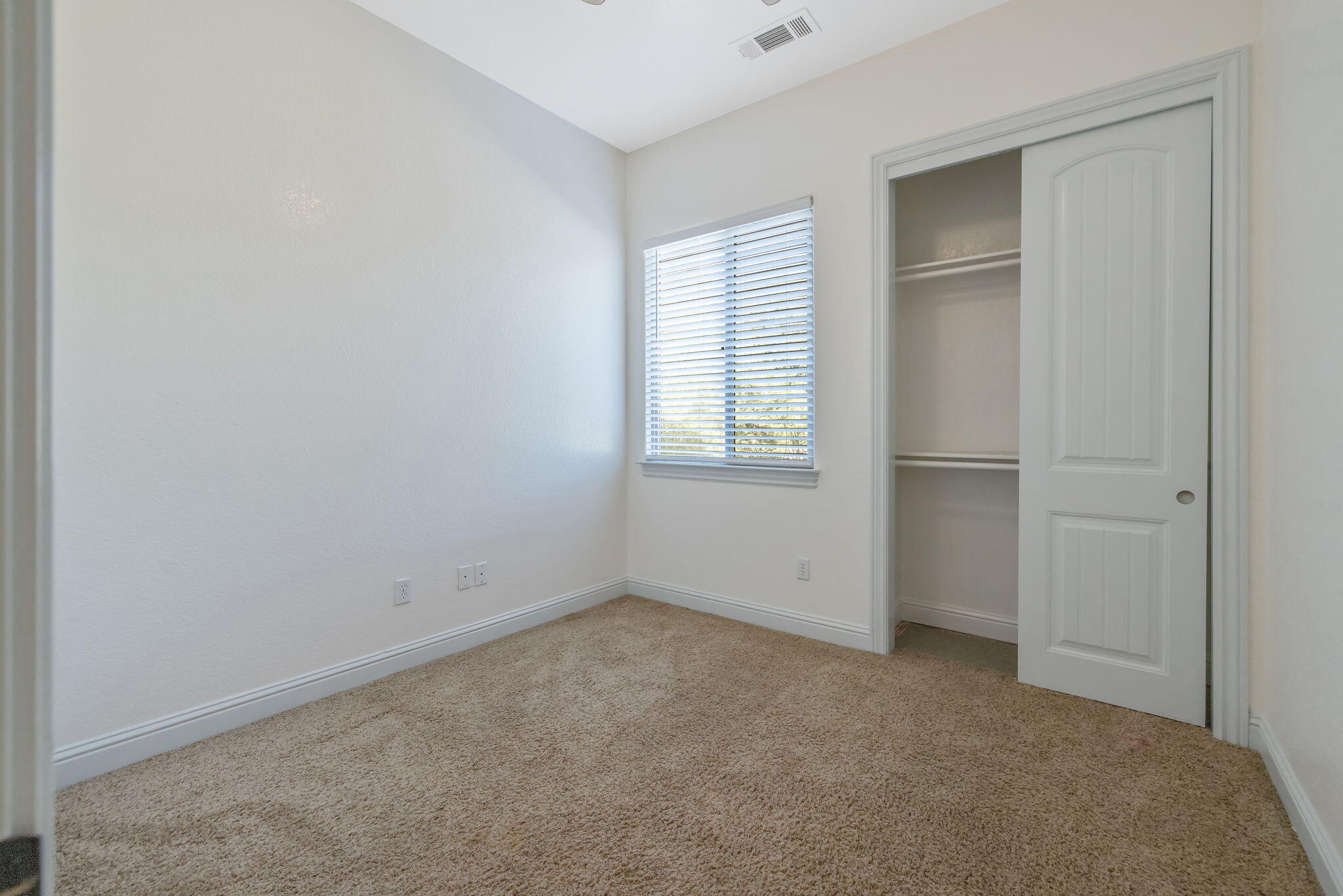 17616 Meagan Ct, Springville, CA 93265