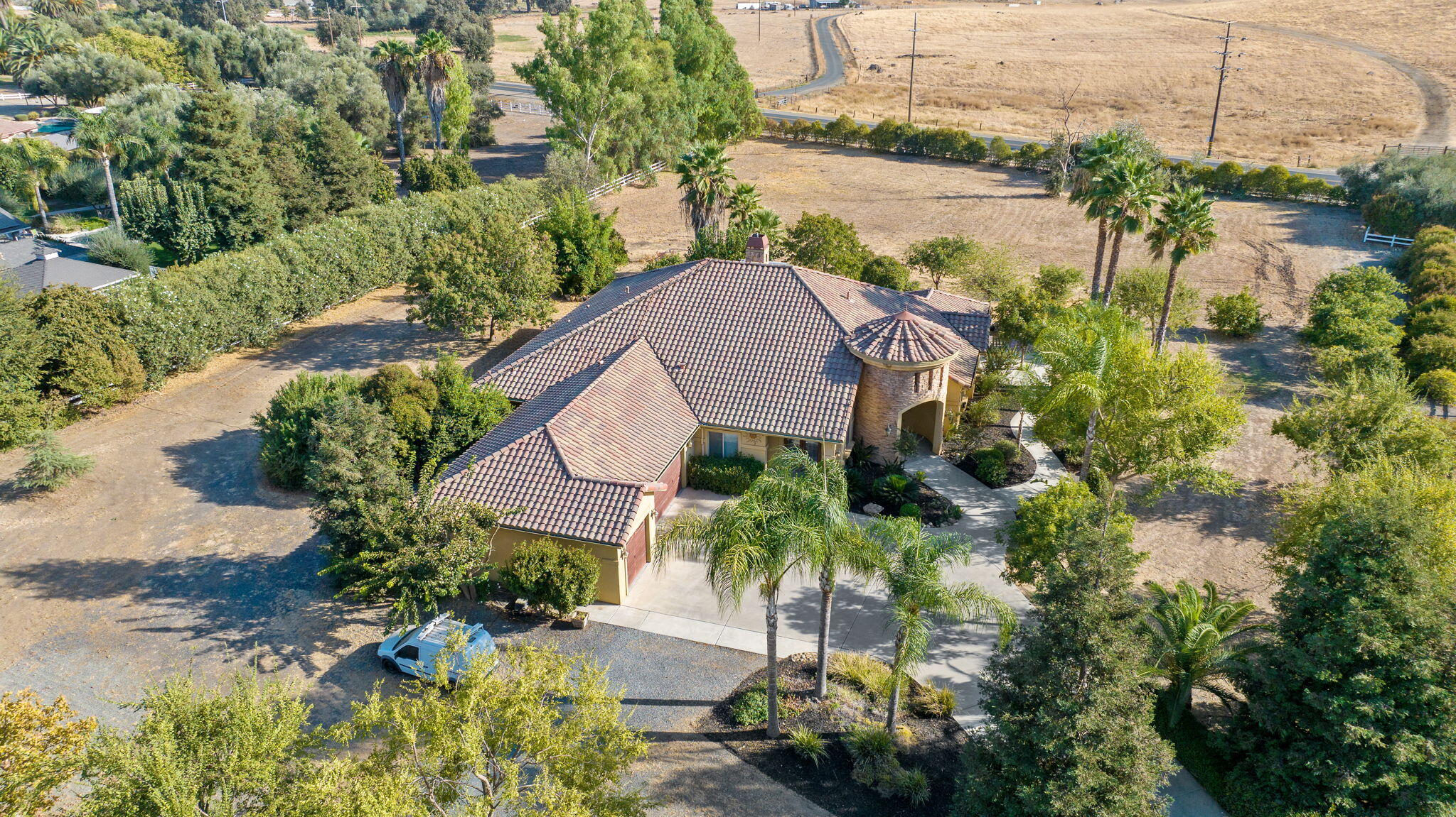 17616 Meagan Ct, Springville, CA 93265