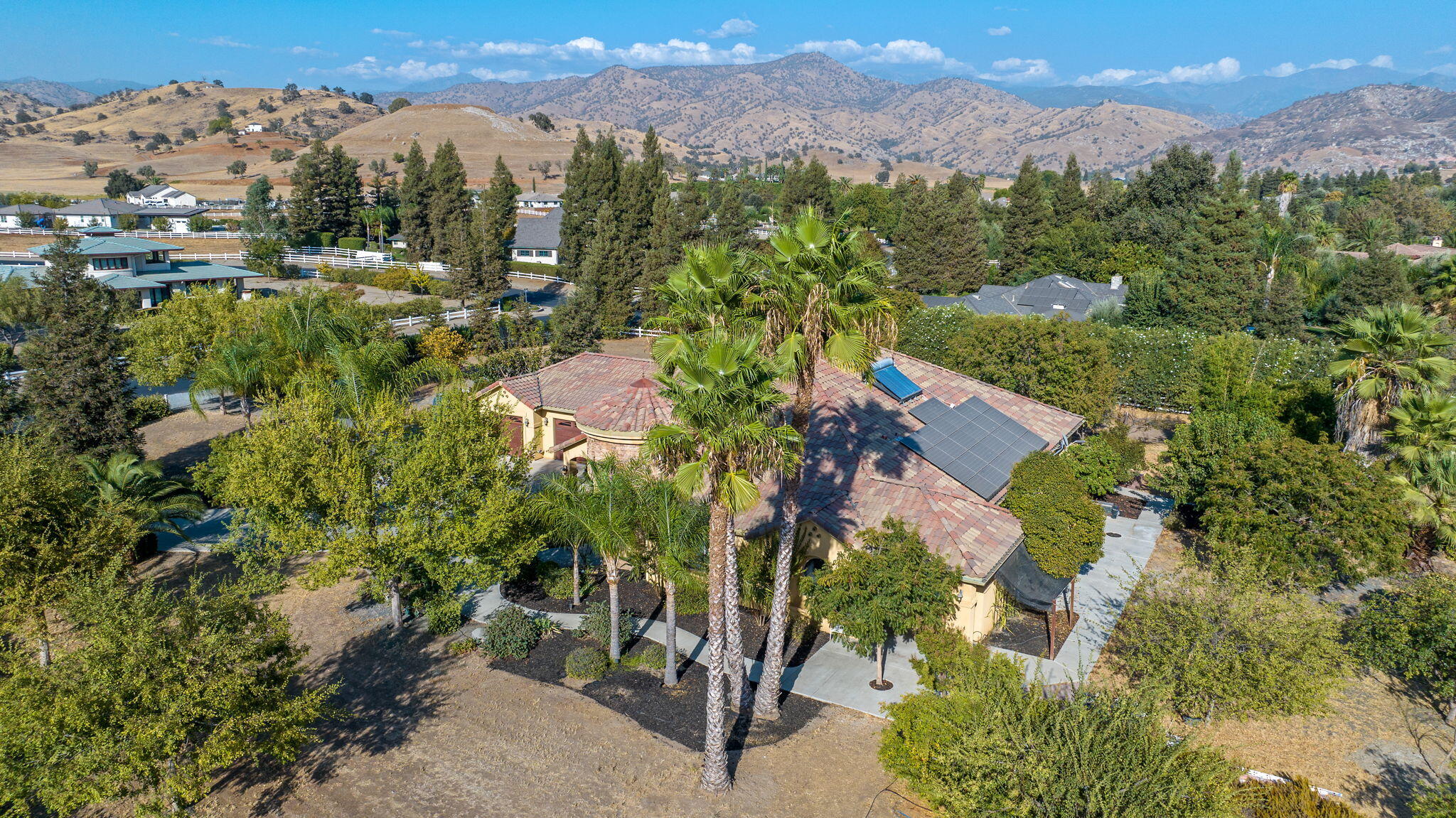 17616 Meagan Ct, Springville, CA 93265