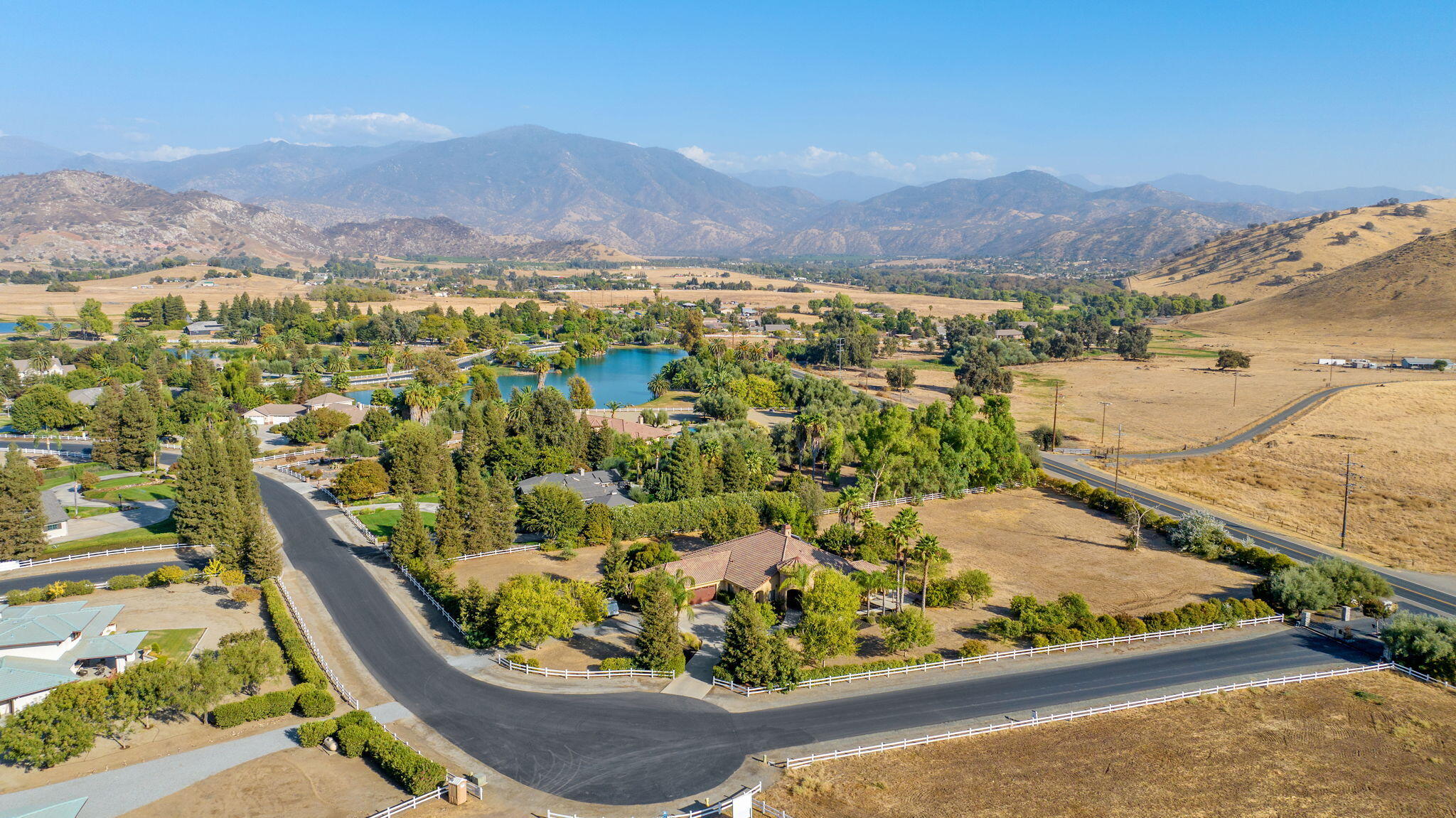 17616 Meagan Ct, Springville, CA 93265
