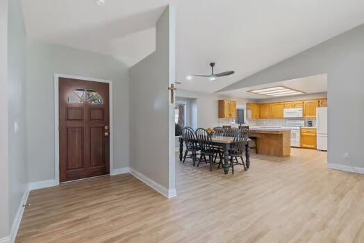 1987 W Orange Ave, Porterville, CA 93257
