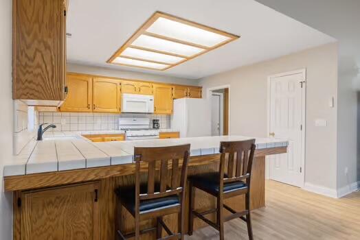 1987 W Orange Ave, Porterville, CA 93257