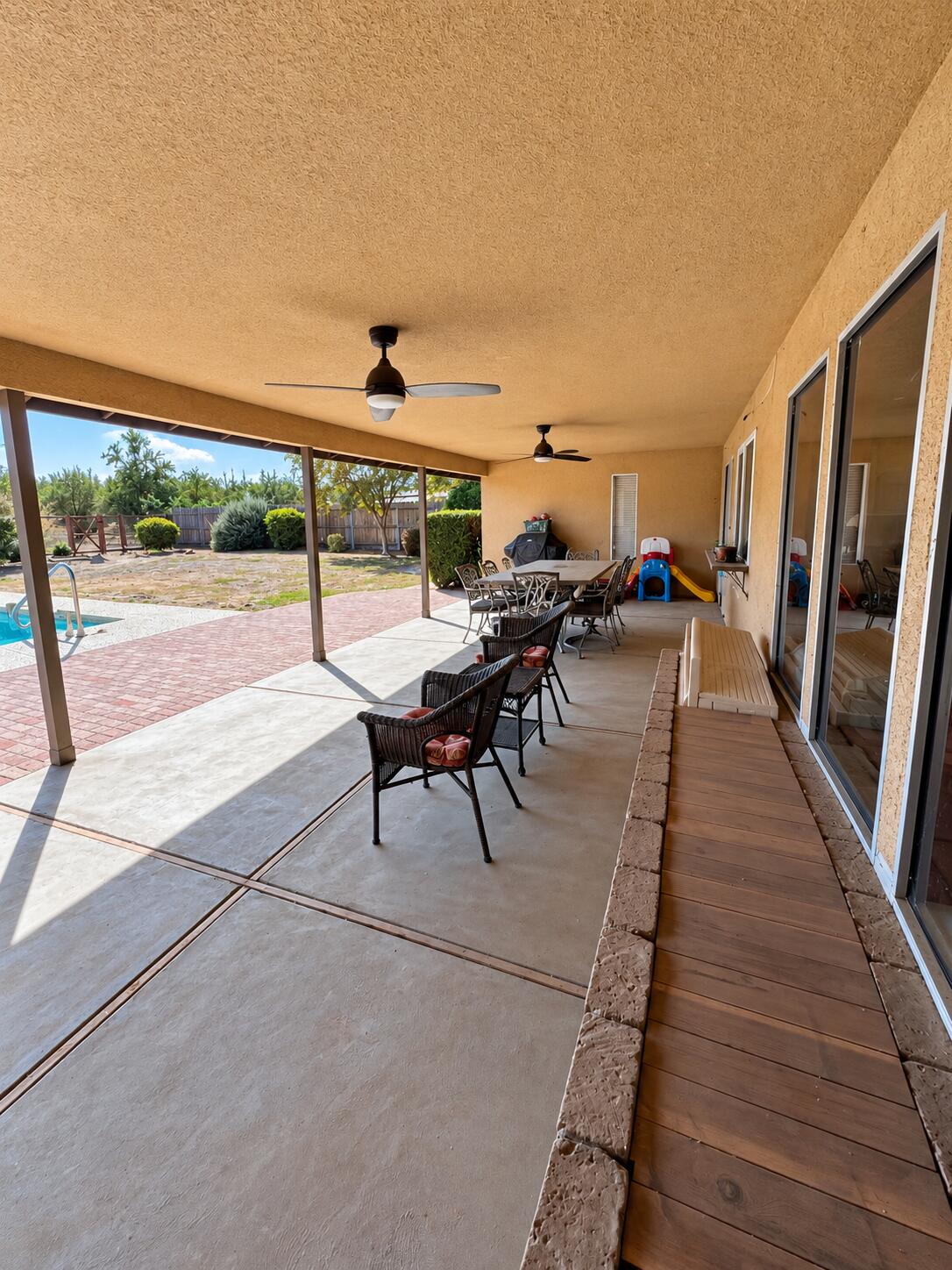15017 El Rancho Ave, Visalia, CA 93292