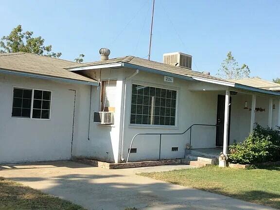 12261 Avenue 322, Visalia, CA 93291