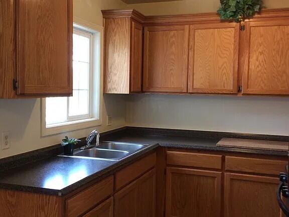 12261 Avenue 322, Visalia, CA 93291