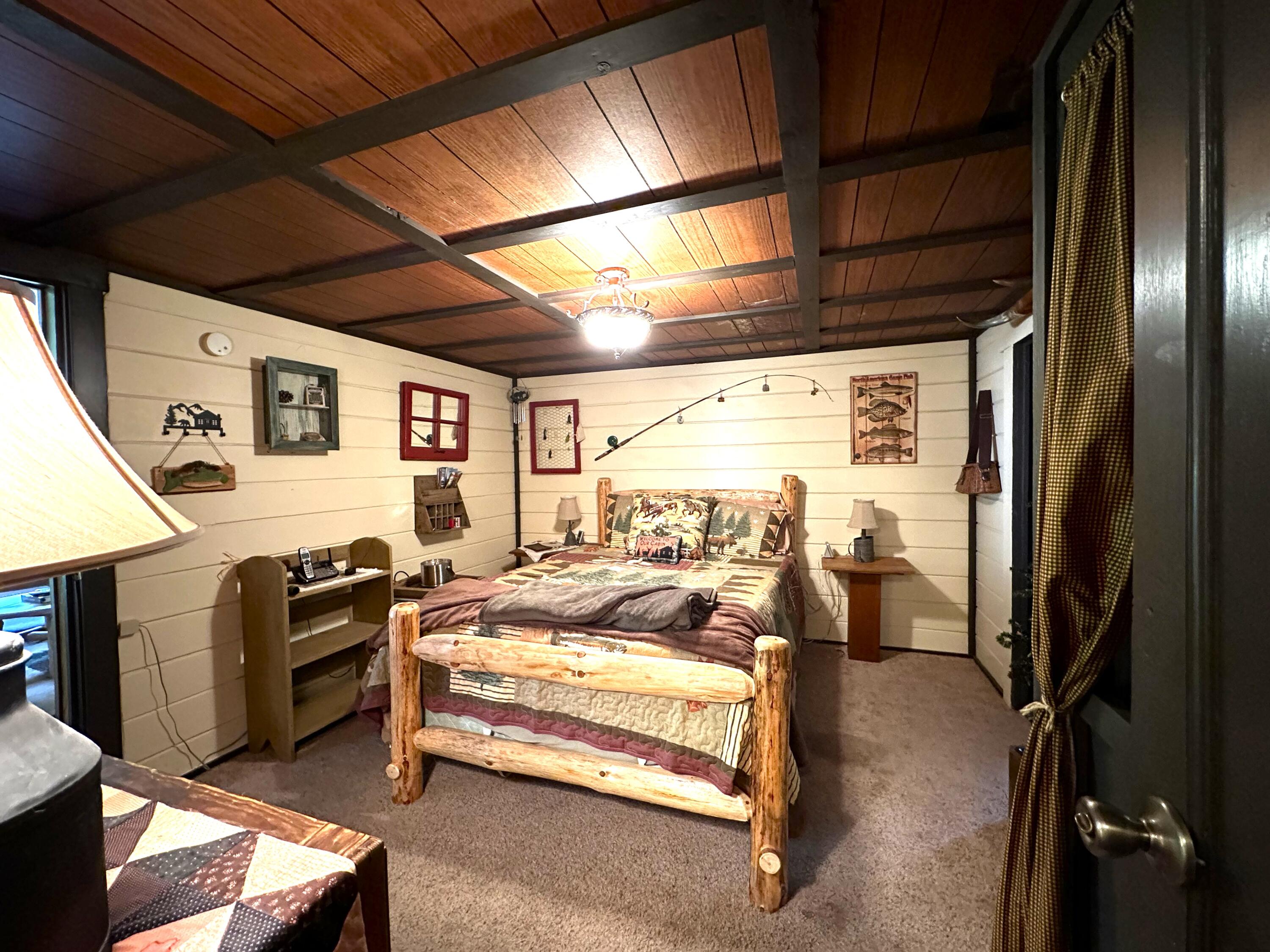 356 Cedar Brk Trl, California Hot Springs, CA 93207