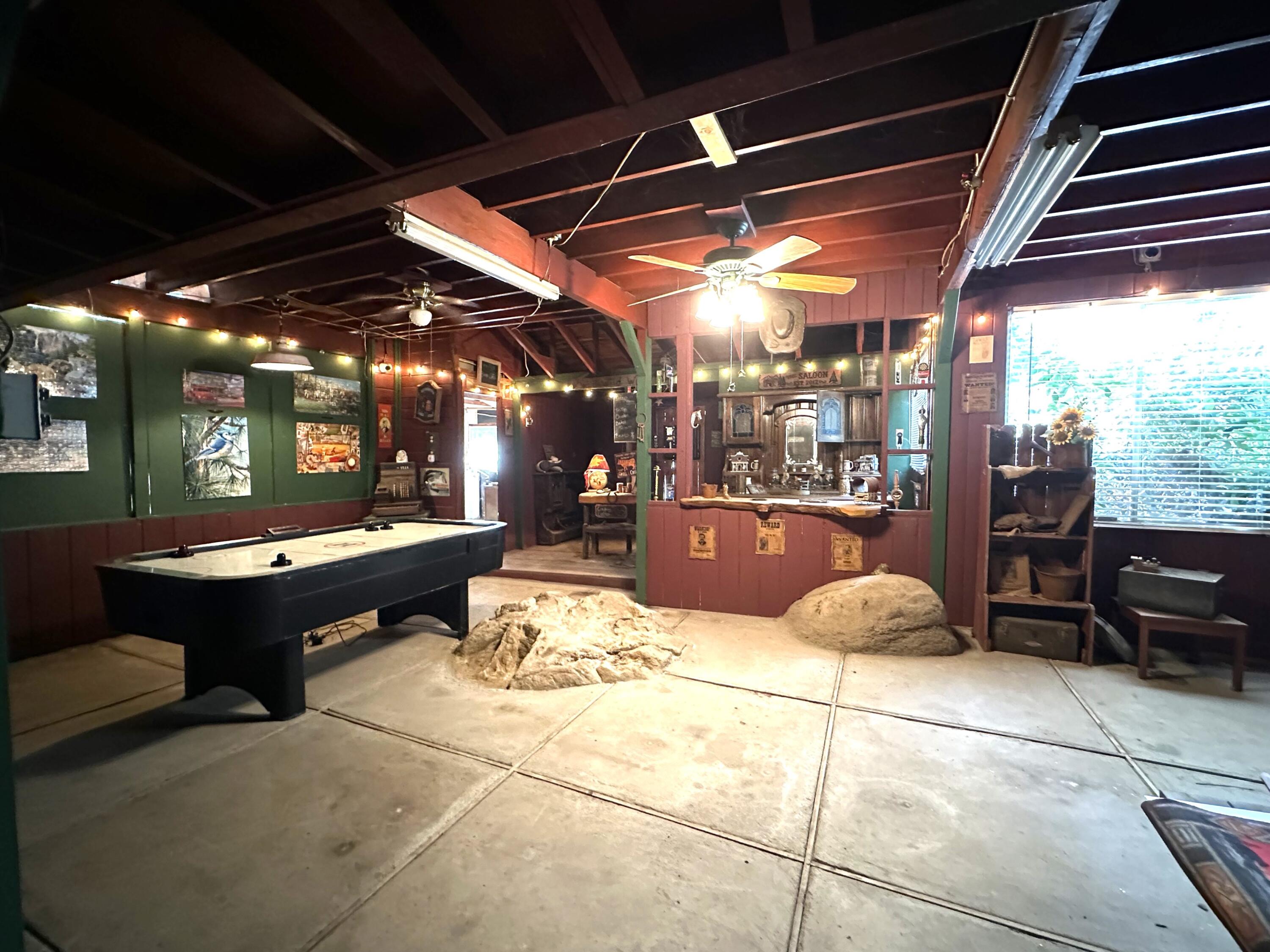 356 Cedar Brk Trl, California Hot Springs, CA 93207