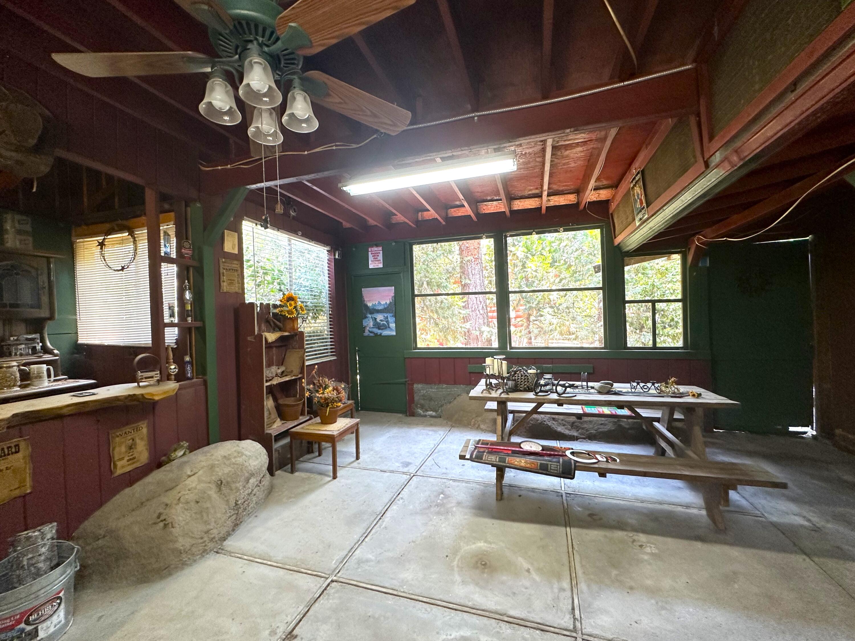 356 Cedar Brk Trl, California Hot Springs, CA 93207