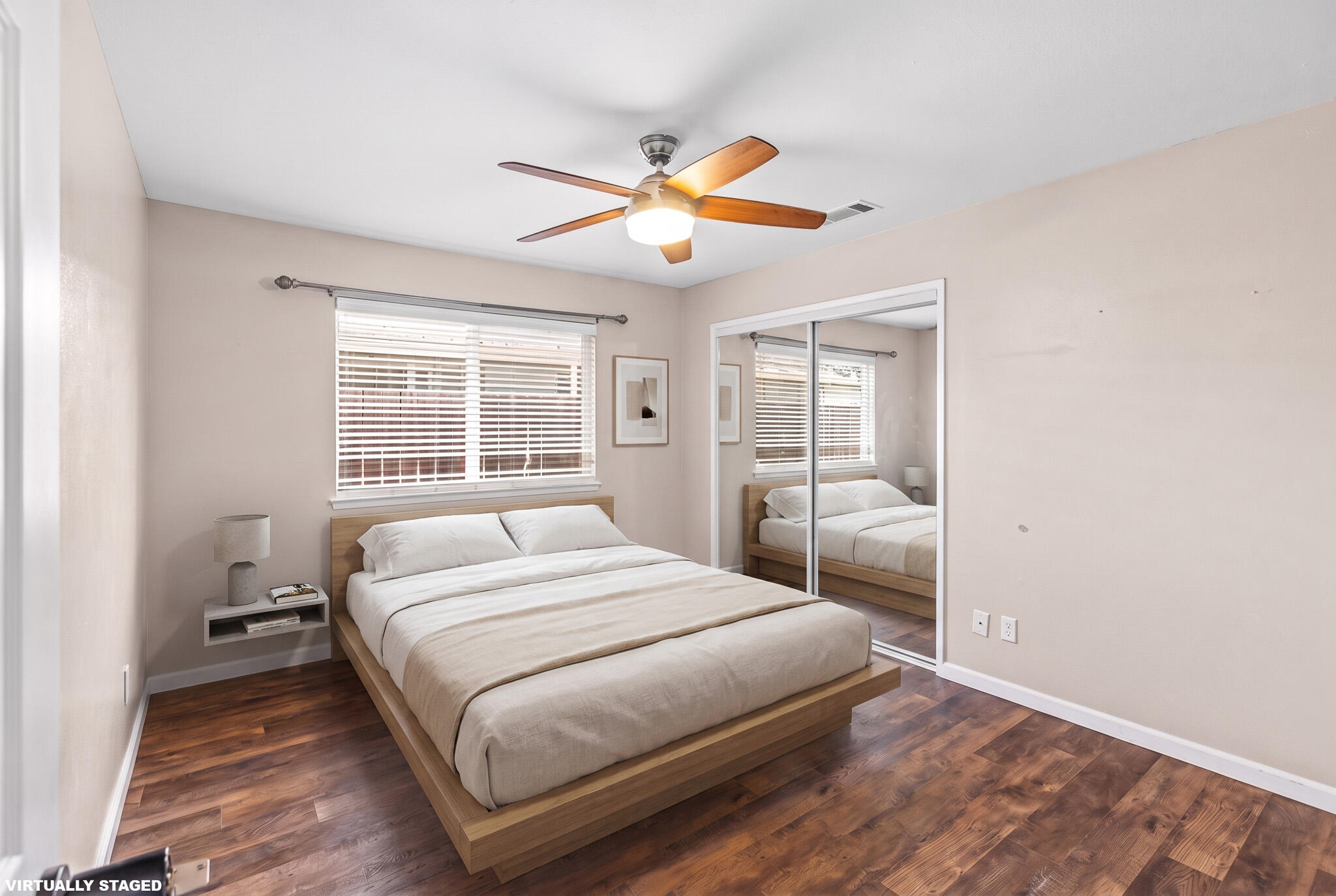 2131 S Hall St, Visalia, CA 93277