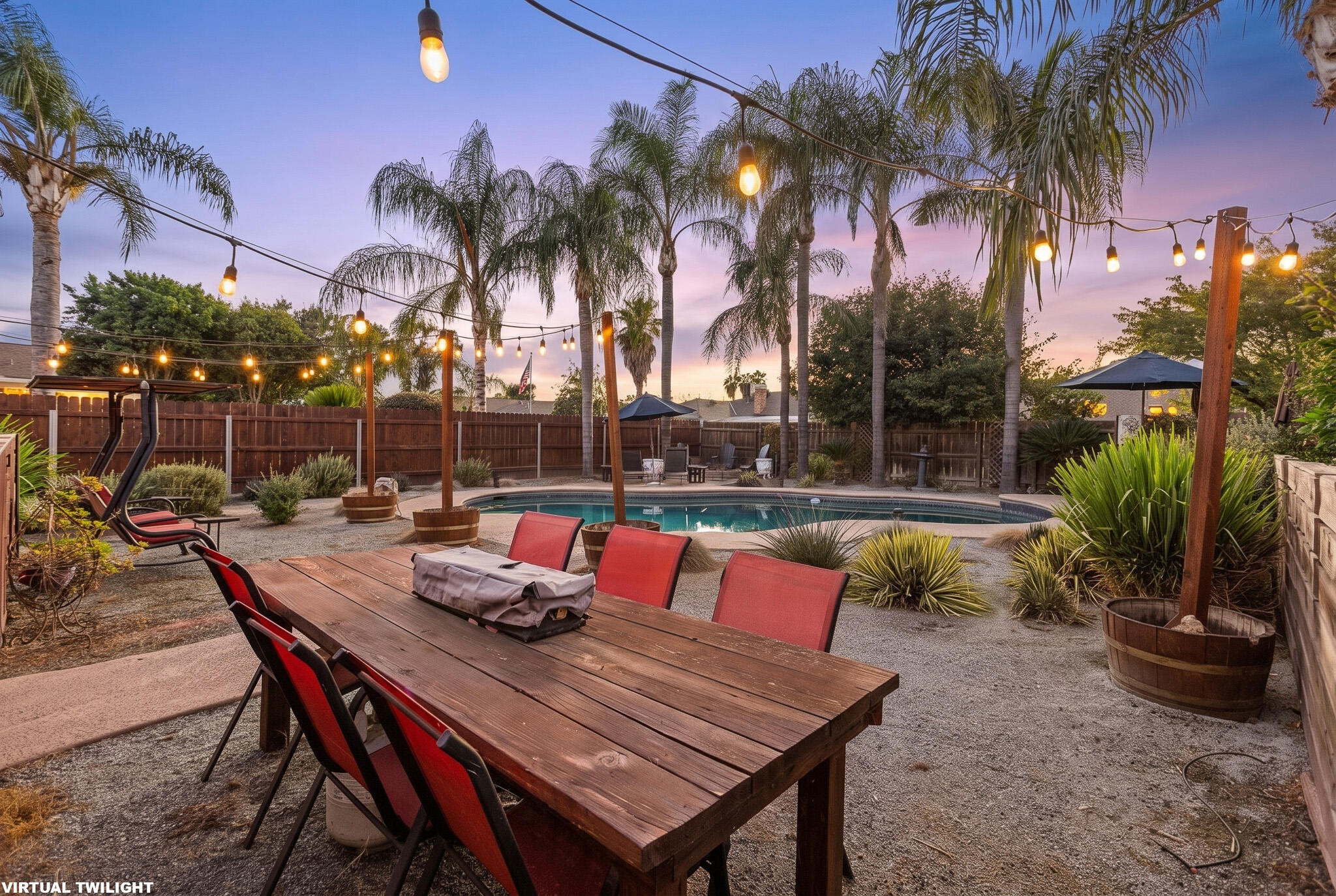 2131 S Hall St, Visalia, CA 93277