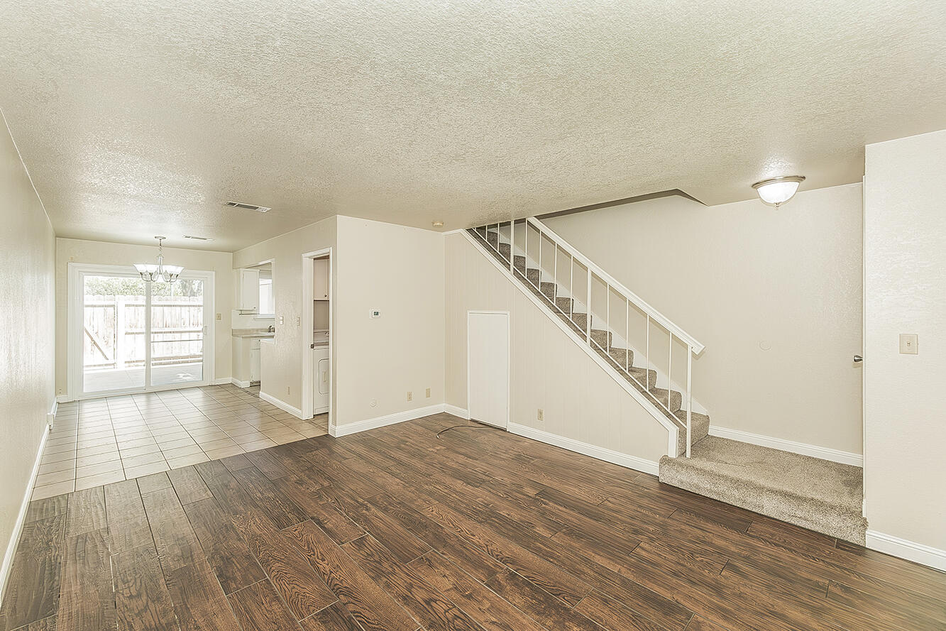 5138 E Ashlan #127, Fresno, CA 93727