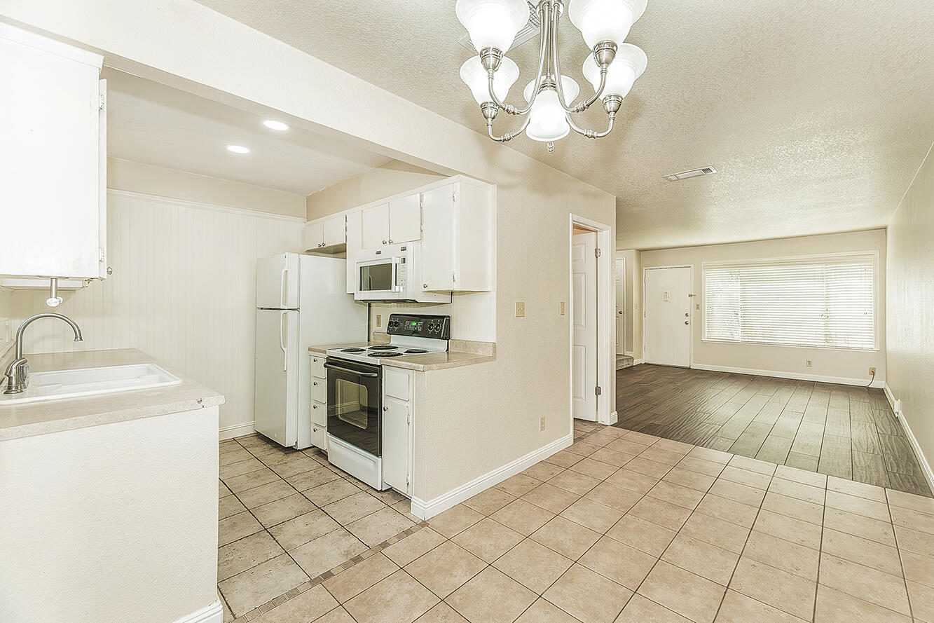 5138 E Ashlan #127, Fresno, CA 93727