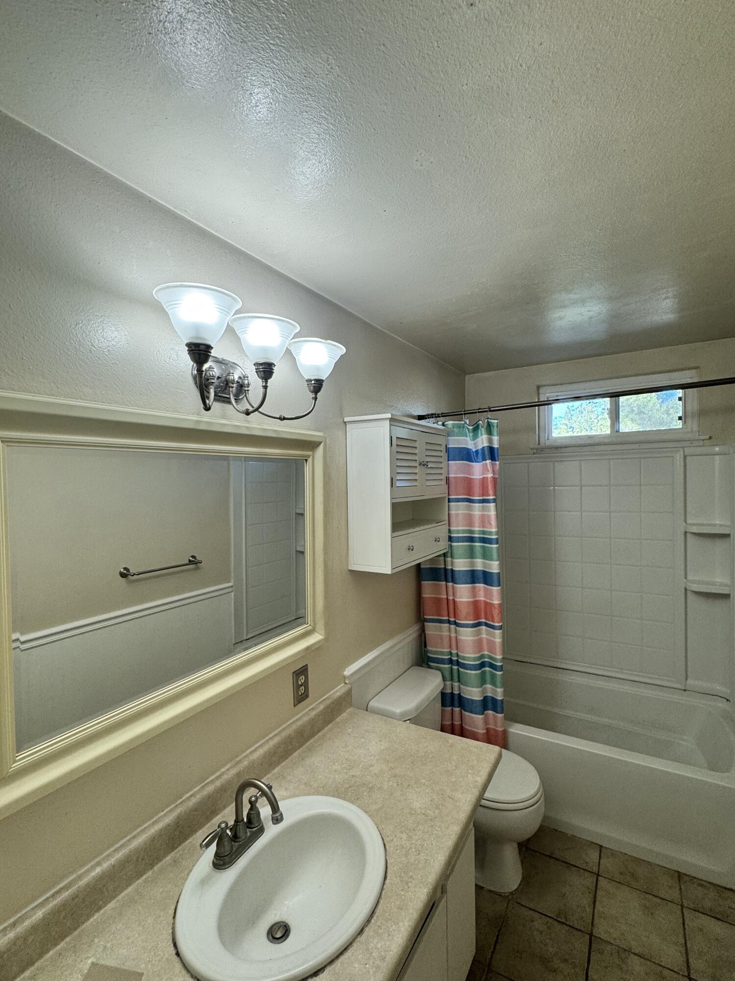 5138 E Ashlan #127, Fresno, CA 93727
