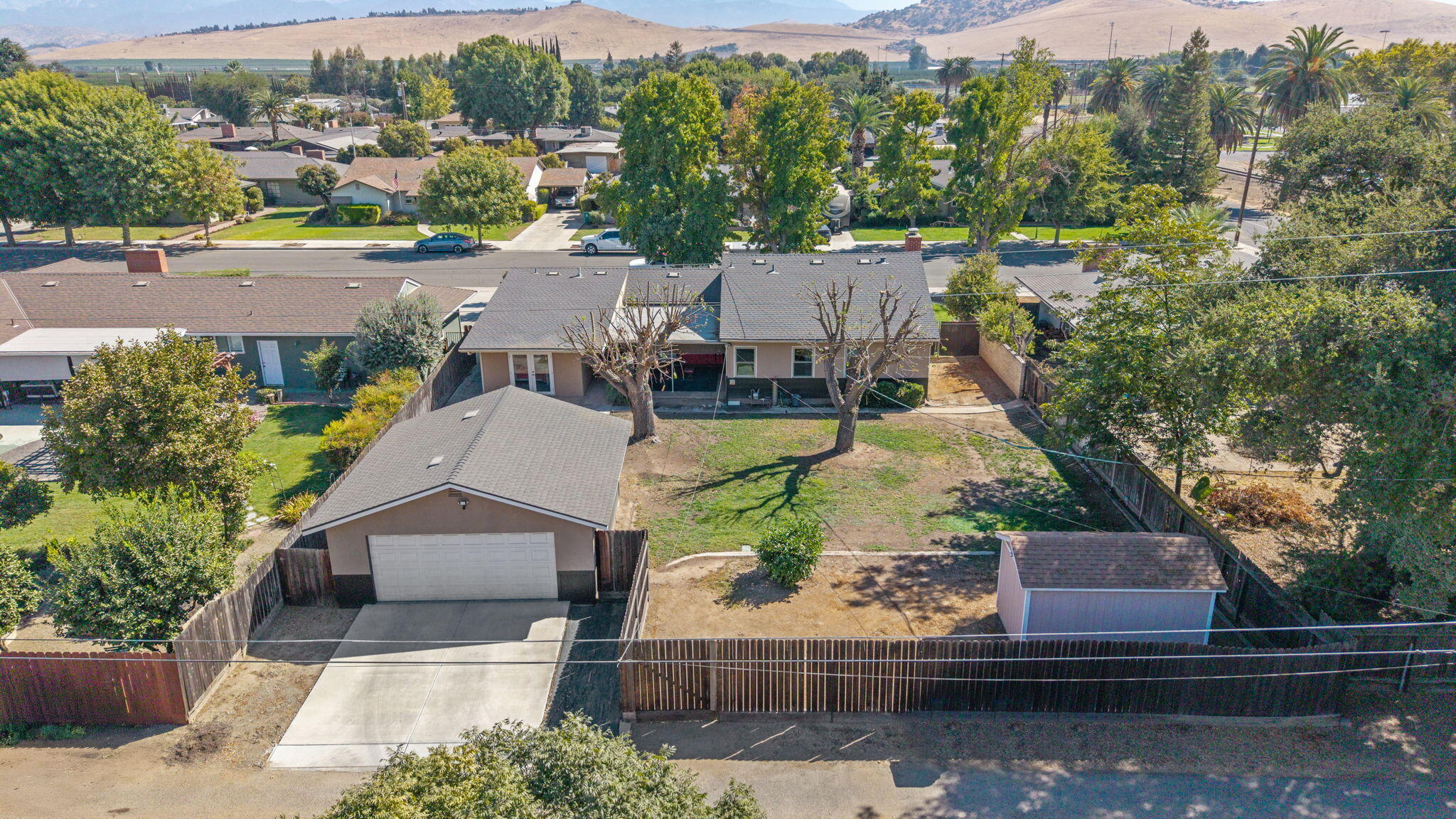 308 Sycamore Dr, Exeter, CA 93221