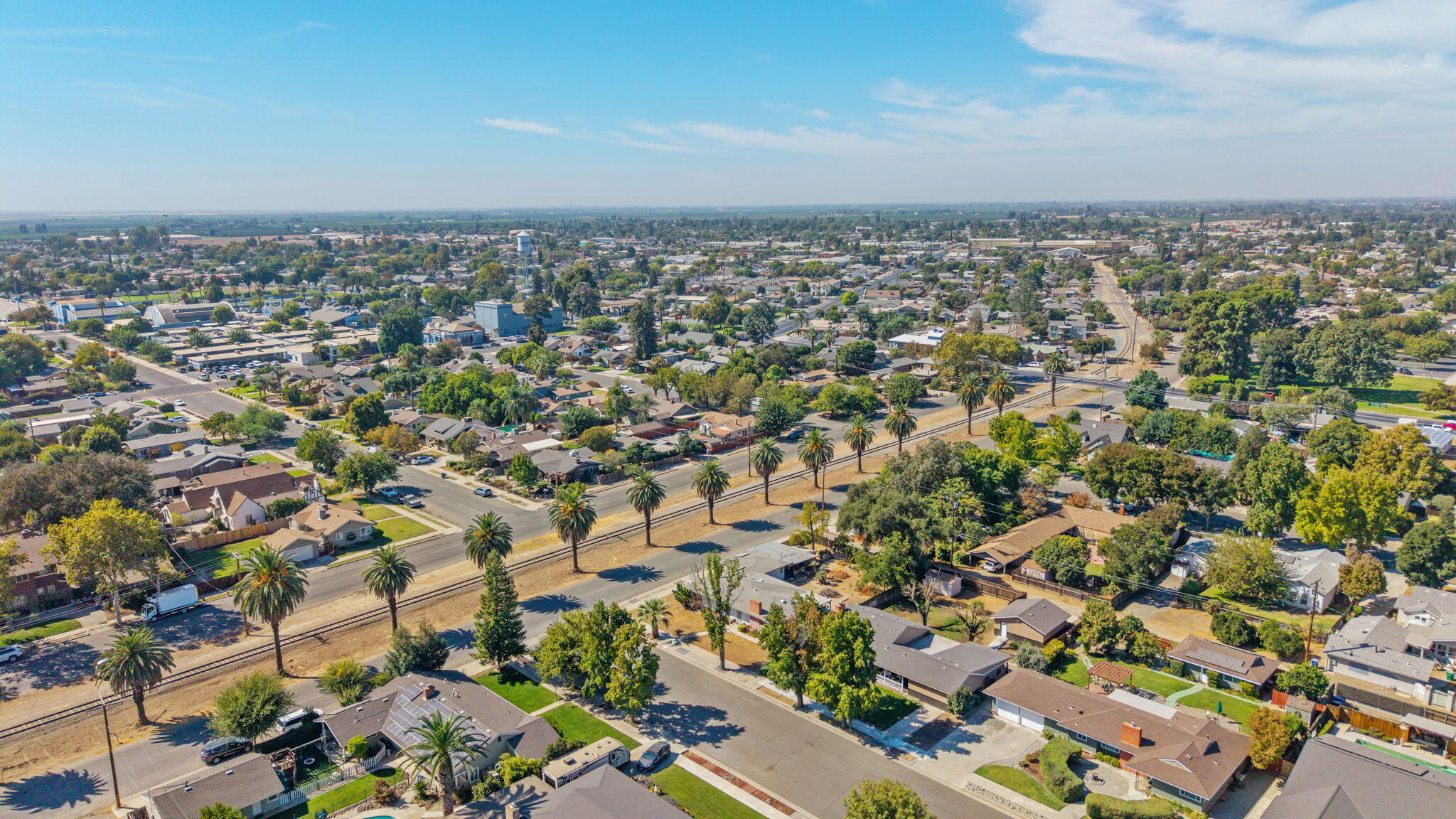 308 Sycamore Dr, Exeter, CA 93221