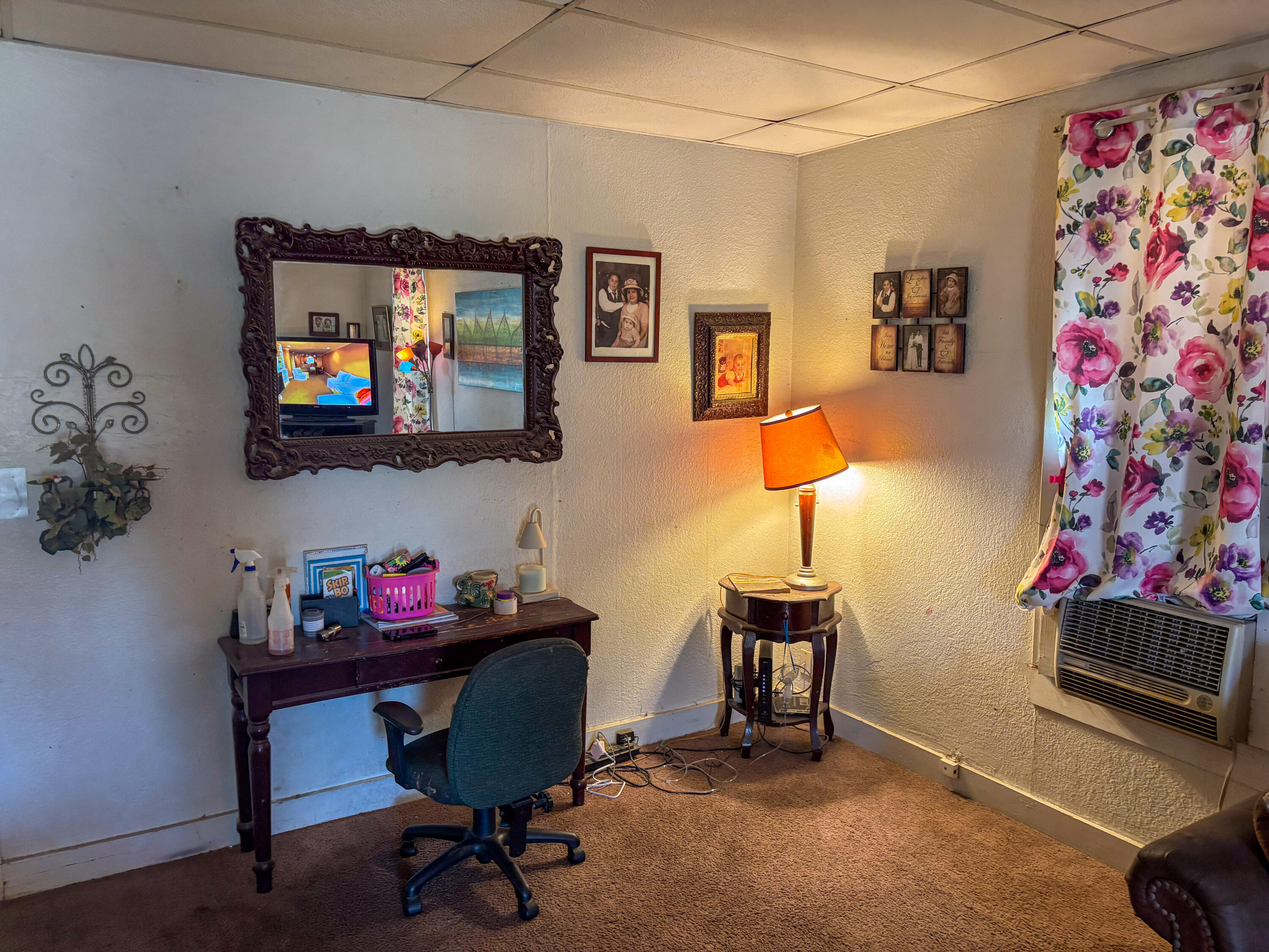 1093 E Academy Way, Dinuba, CA 93618