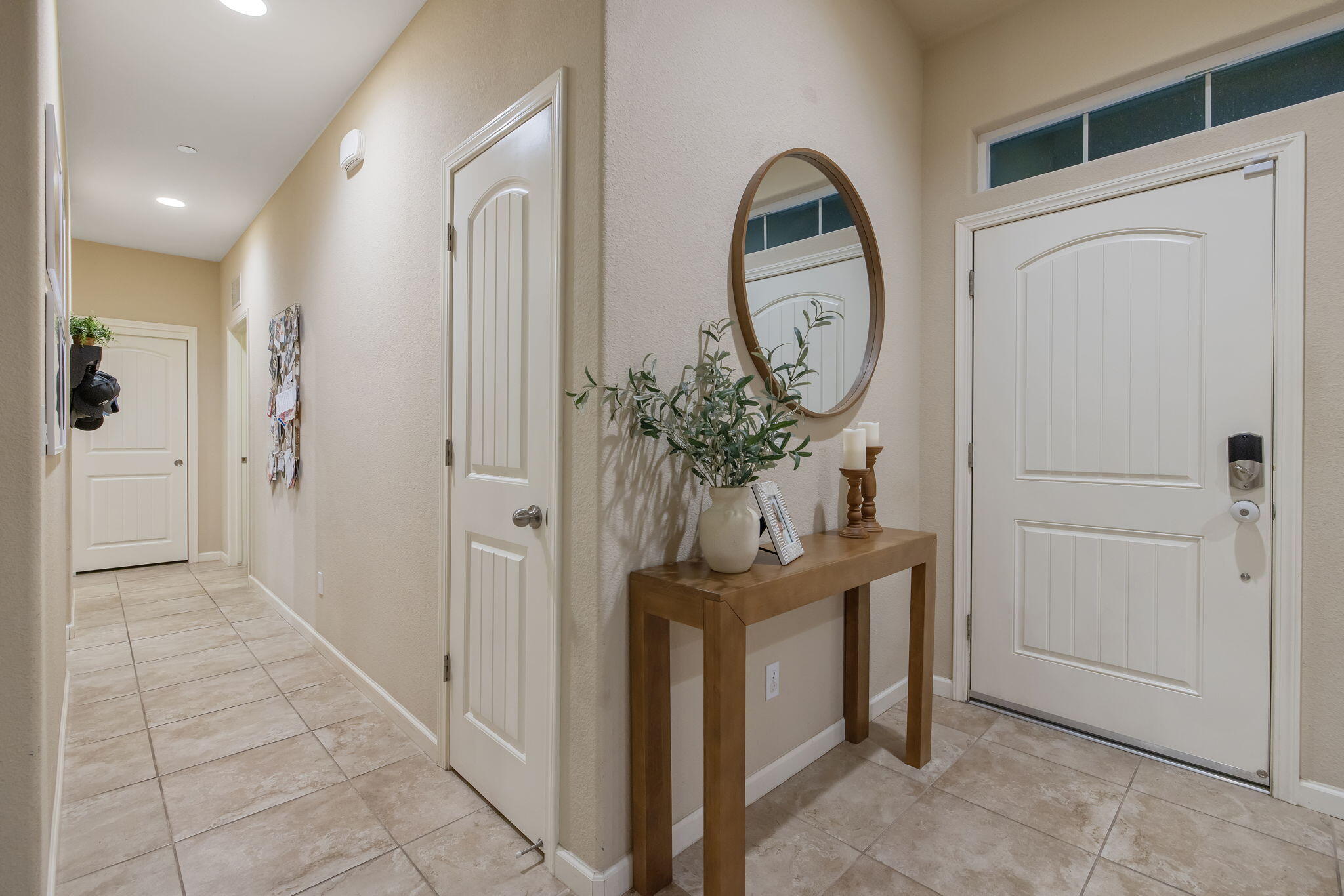 2597 Ship Rock Ave, Tulare, CA 93274