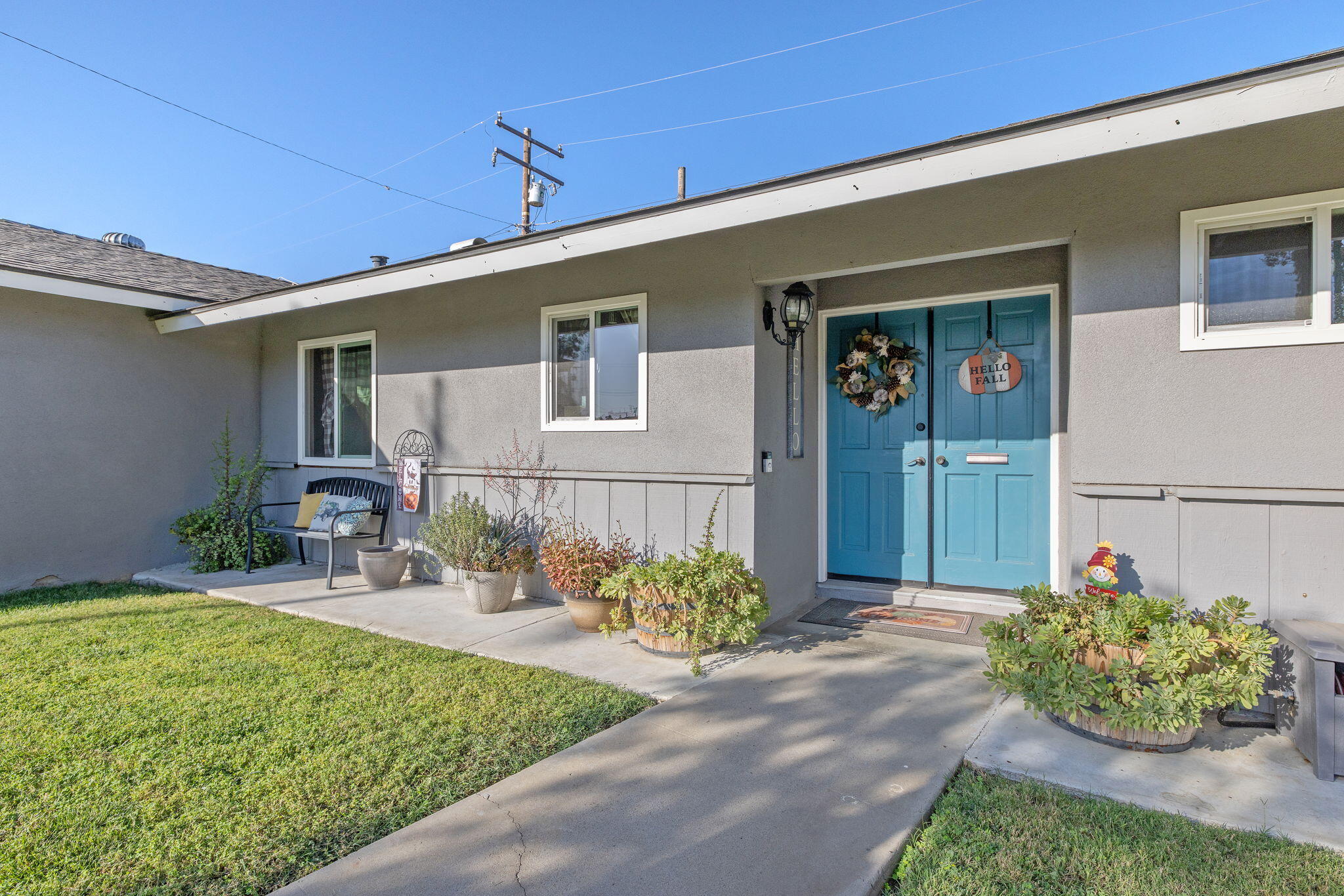 1447 S Thomas St, Visalia, CA 93292