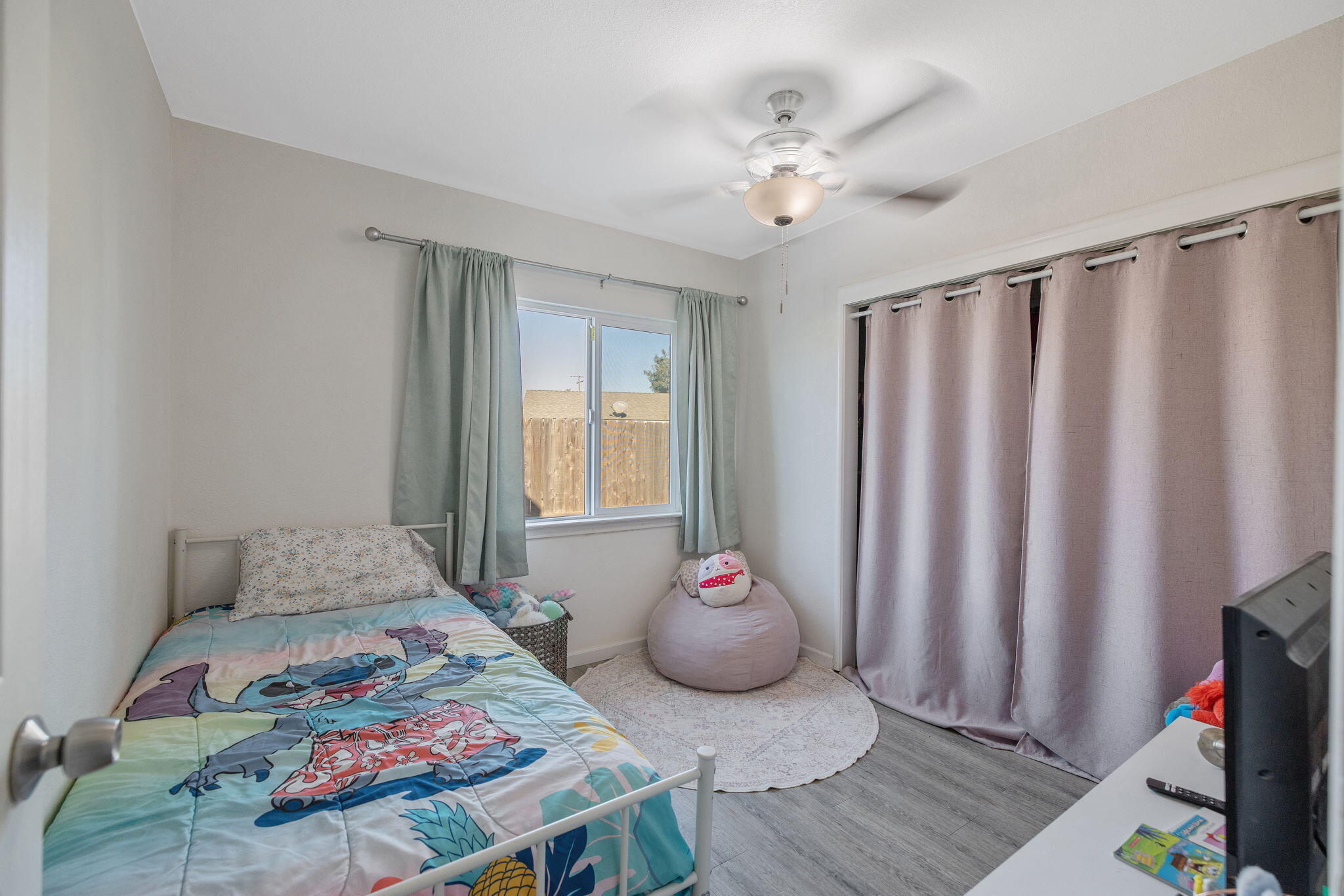 1447 S Thomas St, Visalia, CA 93292