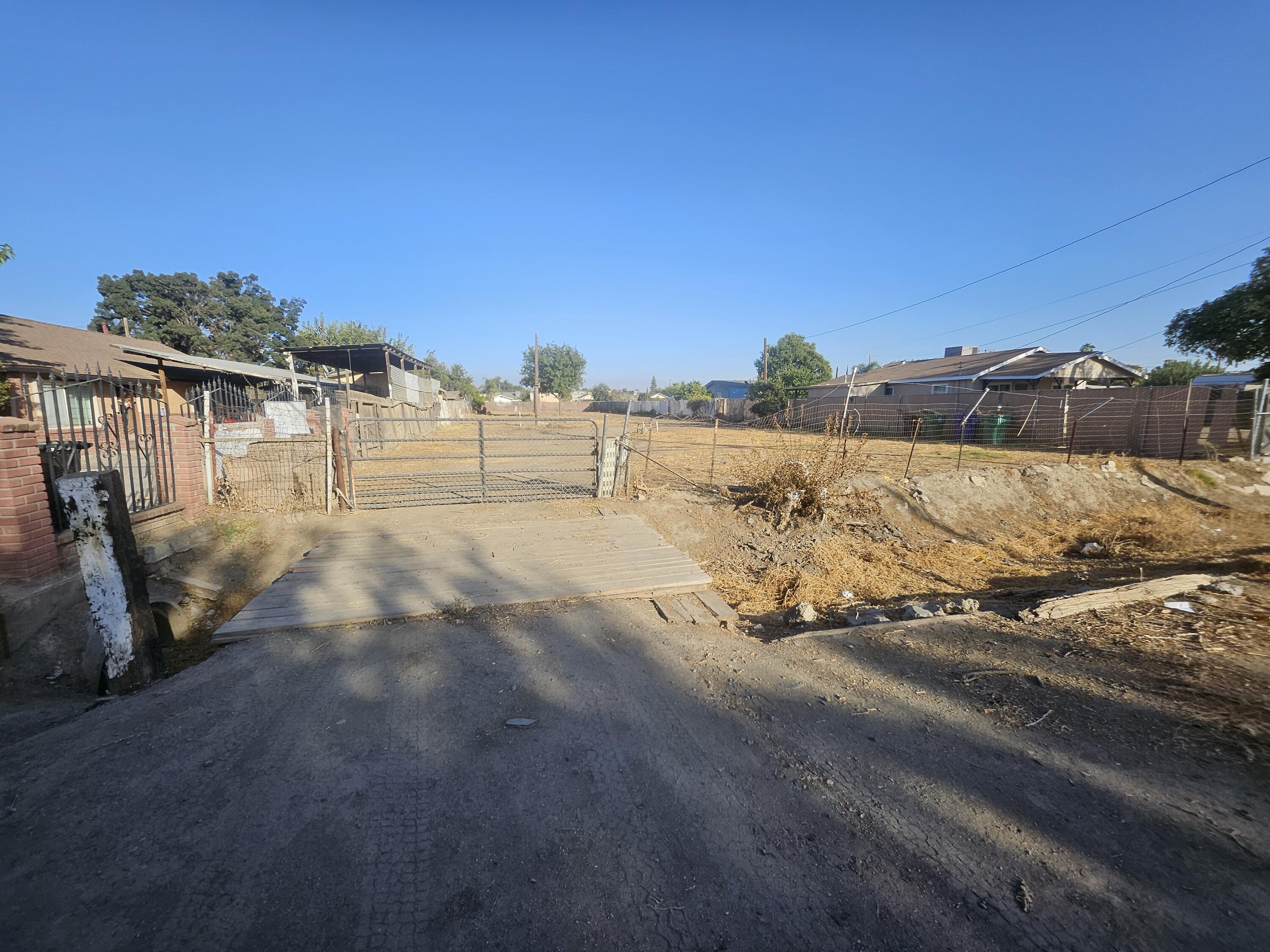 15438 Road 223, Porterville, CA 93257