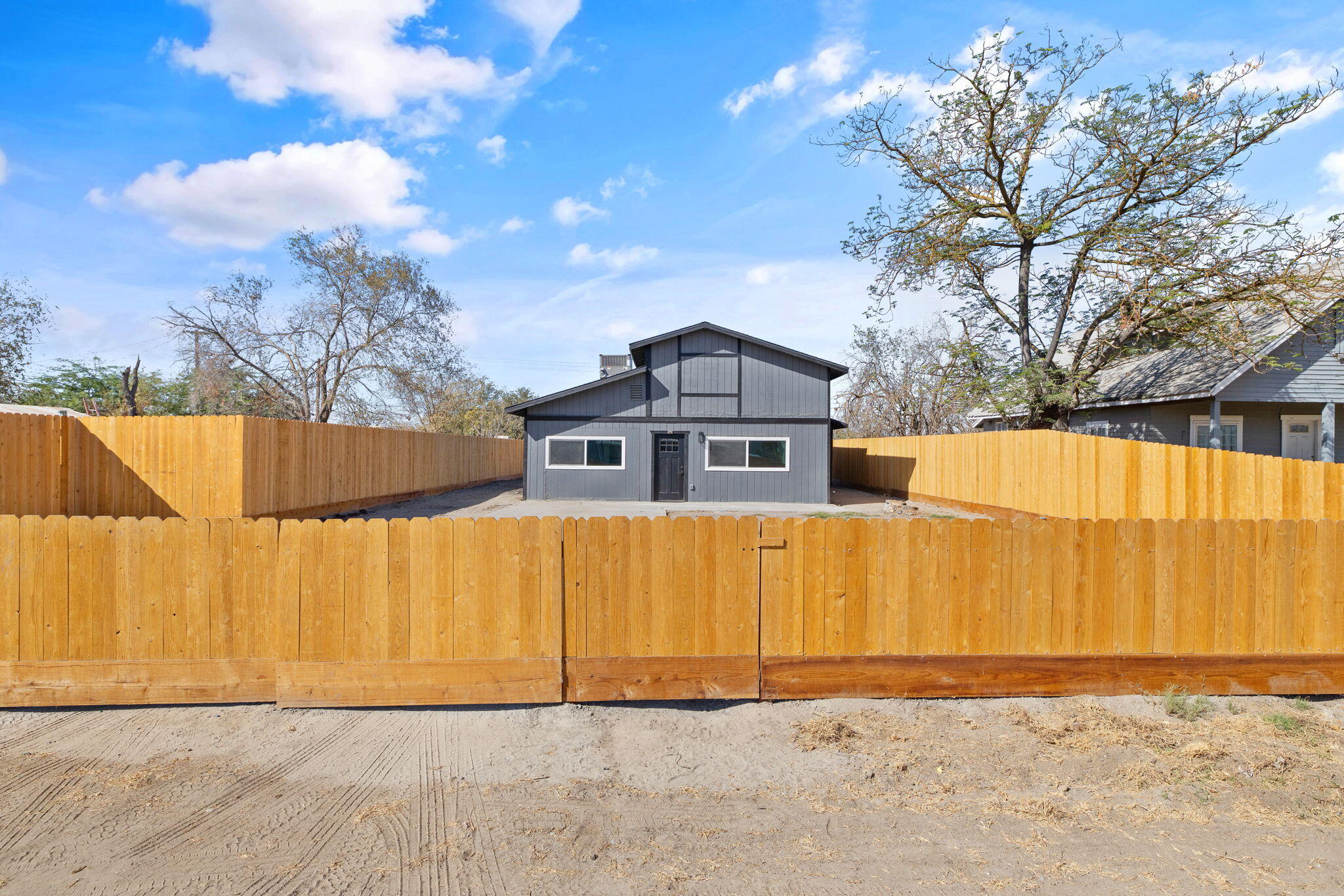 5439 Ellis Rd, Alpaugh, CA 93201